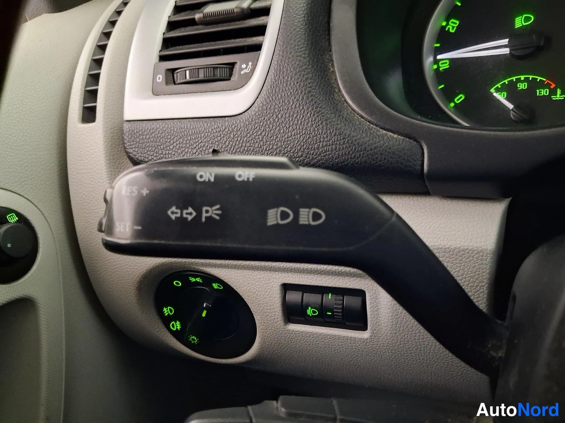 Blå Skoda Roomster 2008, detalj, bild 17