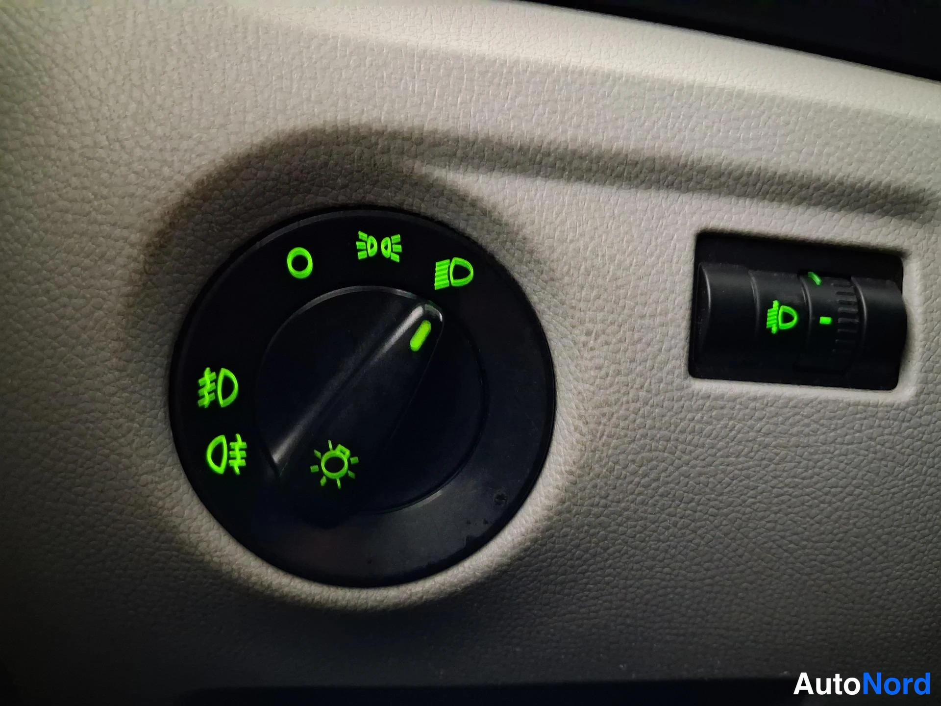Blå Skoda Roomster 2008, detalj, bild 18