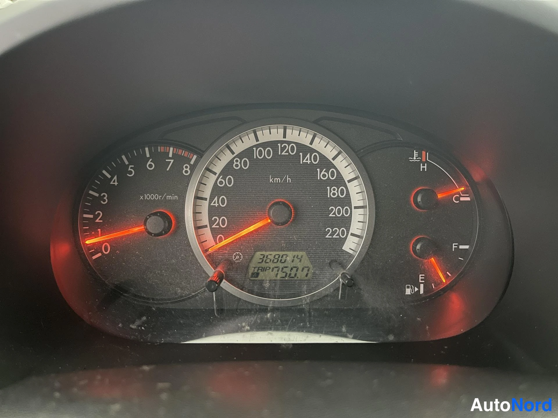 Sininen Mazda 5 2005, yksityiskohta, kuva 18