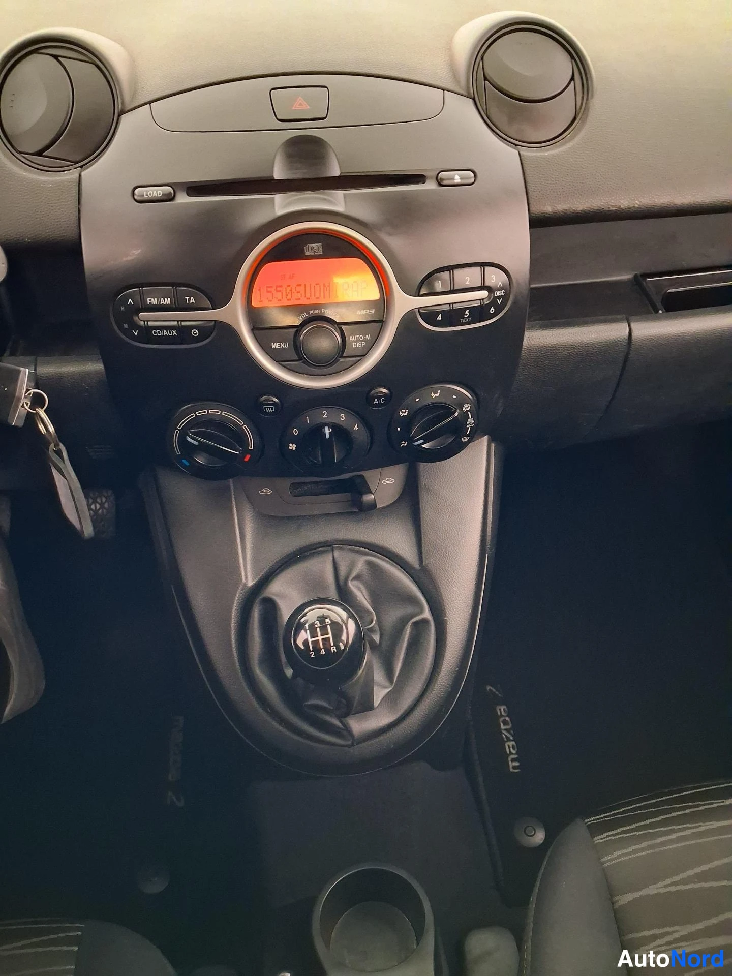 Vihreä Mazda 2 2008, yksityiskohta, kuva 16