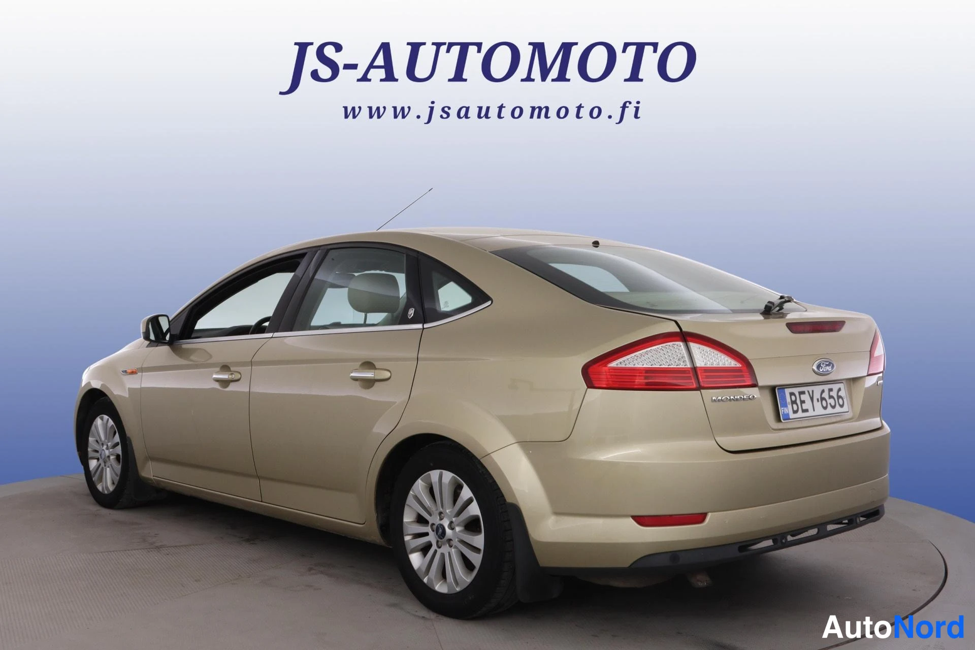 Keltainen Ford Mondeo 2008, takaviisto, kuva 6