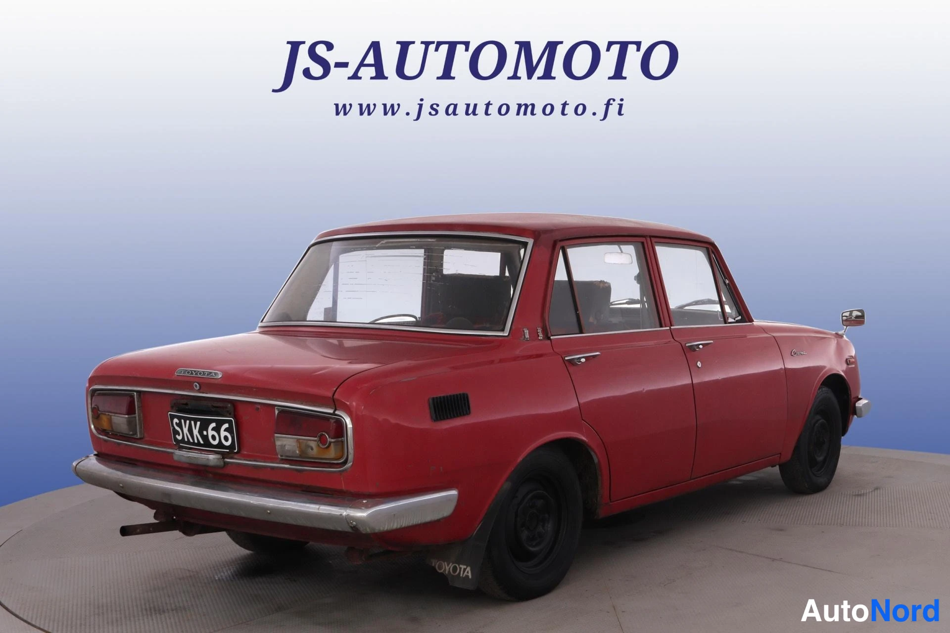 Punainen Toyota Corona 1965, takaviisto, kuva 7