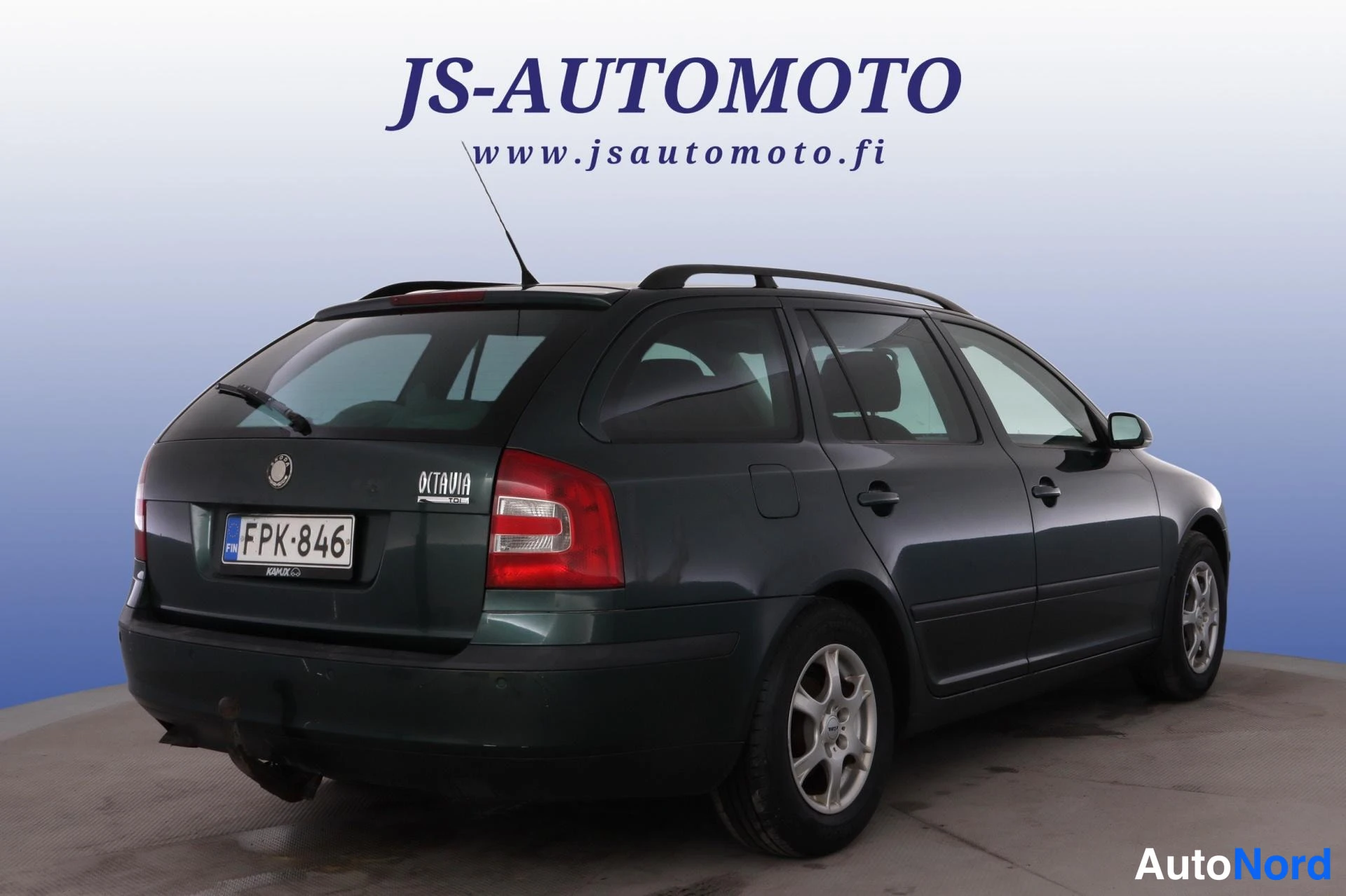 Vihreä Skoda Octavia 2008, takaviisto, kuva 5