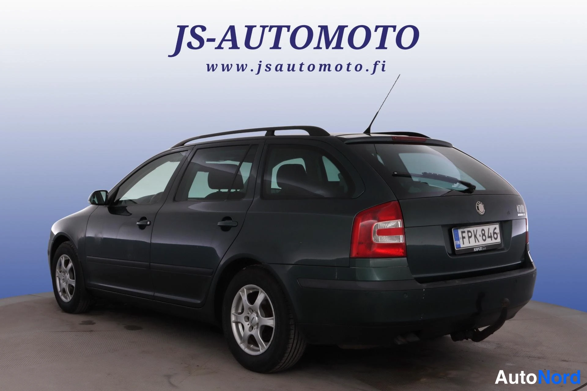 Vihreä Skoda Octavia 2008, takaviisto, kuva 6