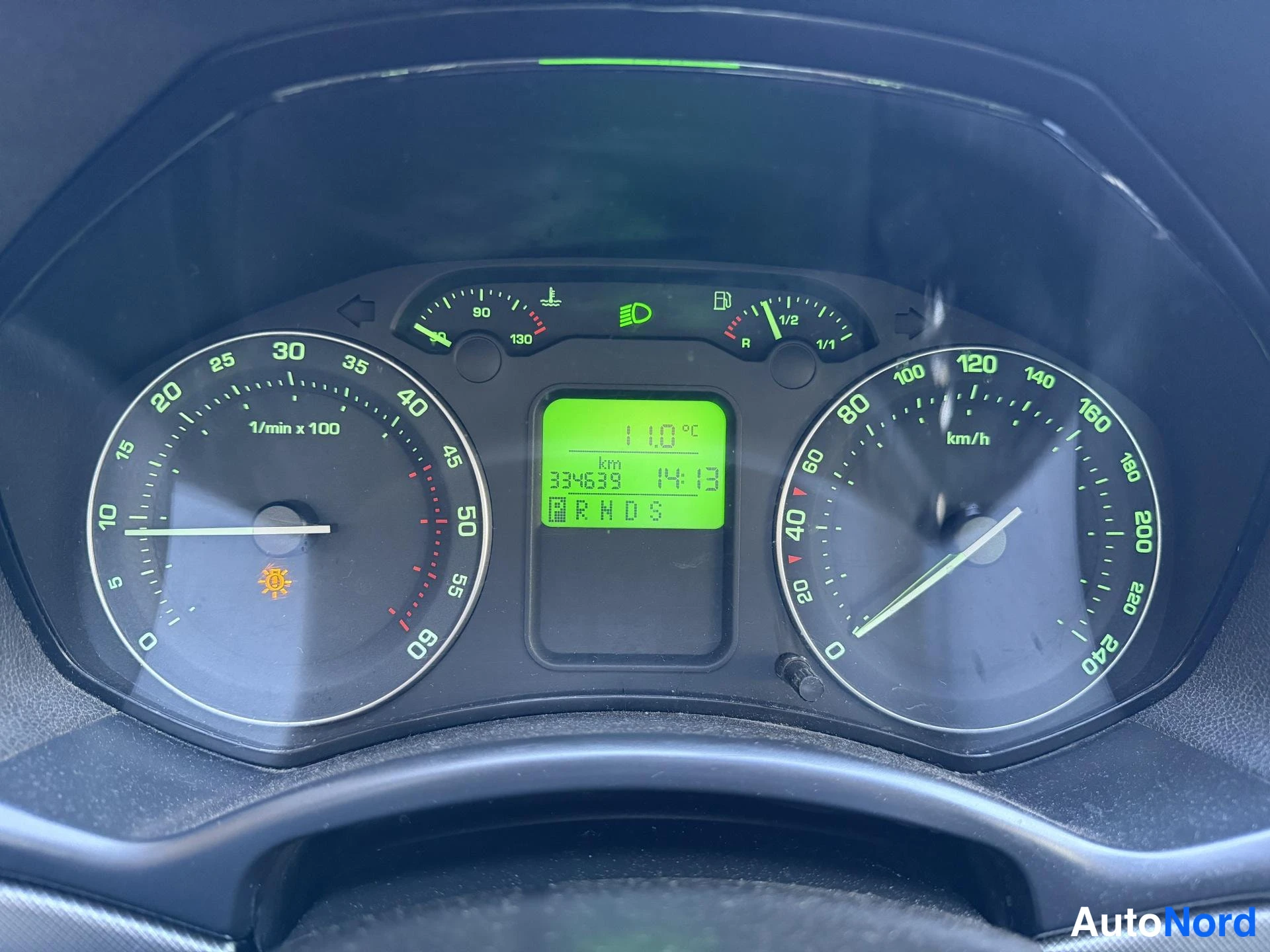 Vihreä Skoda Octavia 2008, yksityiskohta, kuva 14