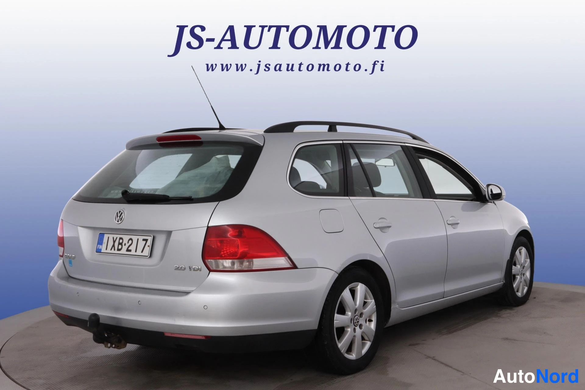 Harmaa Volkswagen Golf 2008, takaviisto, kuva 5