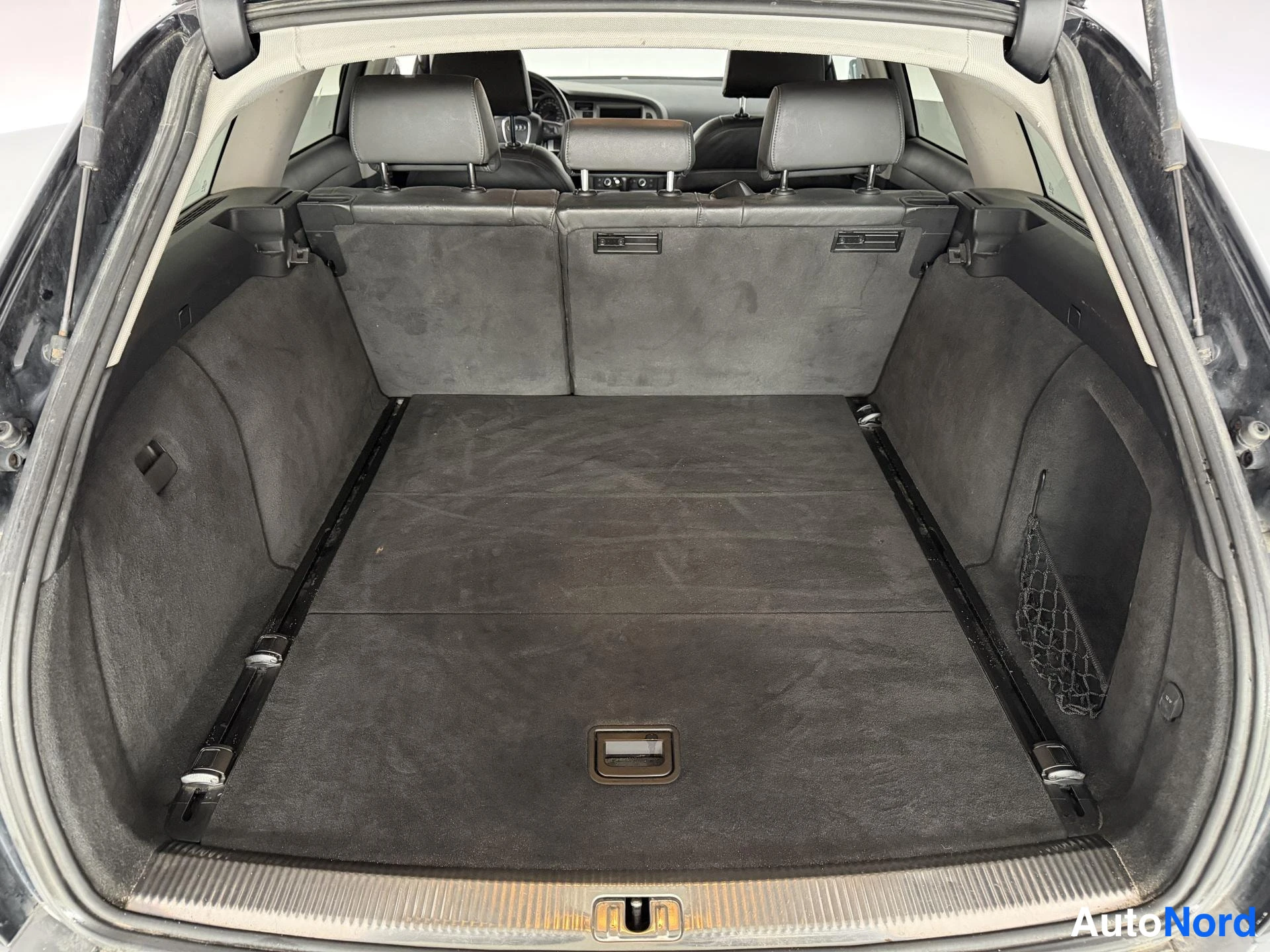 Musta Audi A6 allroad quattro 2007, takaa, kuva 7