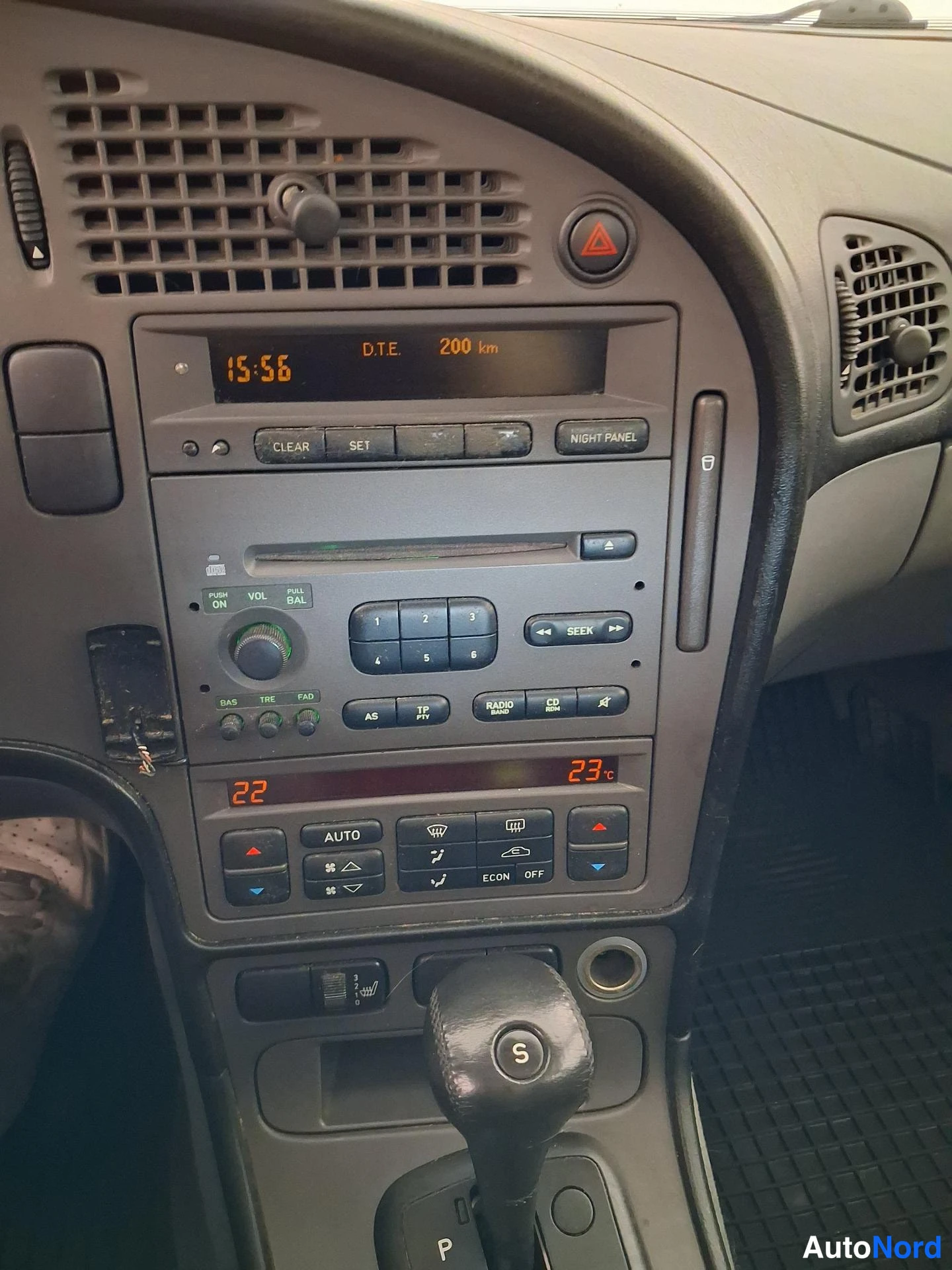Svart Saab 9-5 2005, detalj, bild 15
