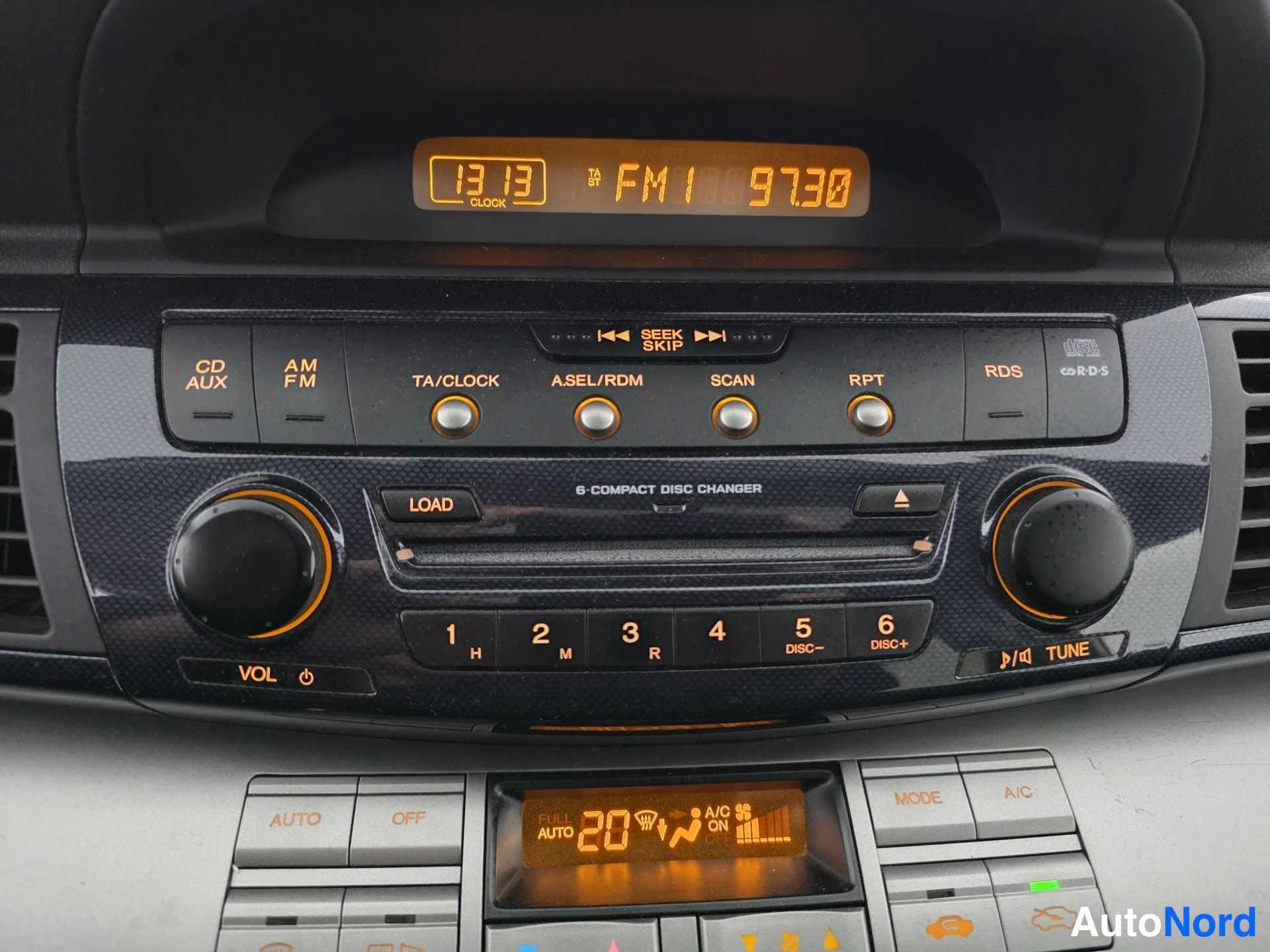 Sininen Honda FR-V 2007, ohjaamo, kuva 10