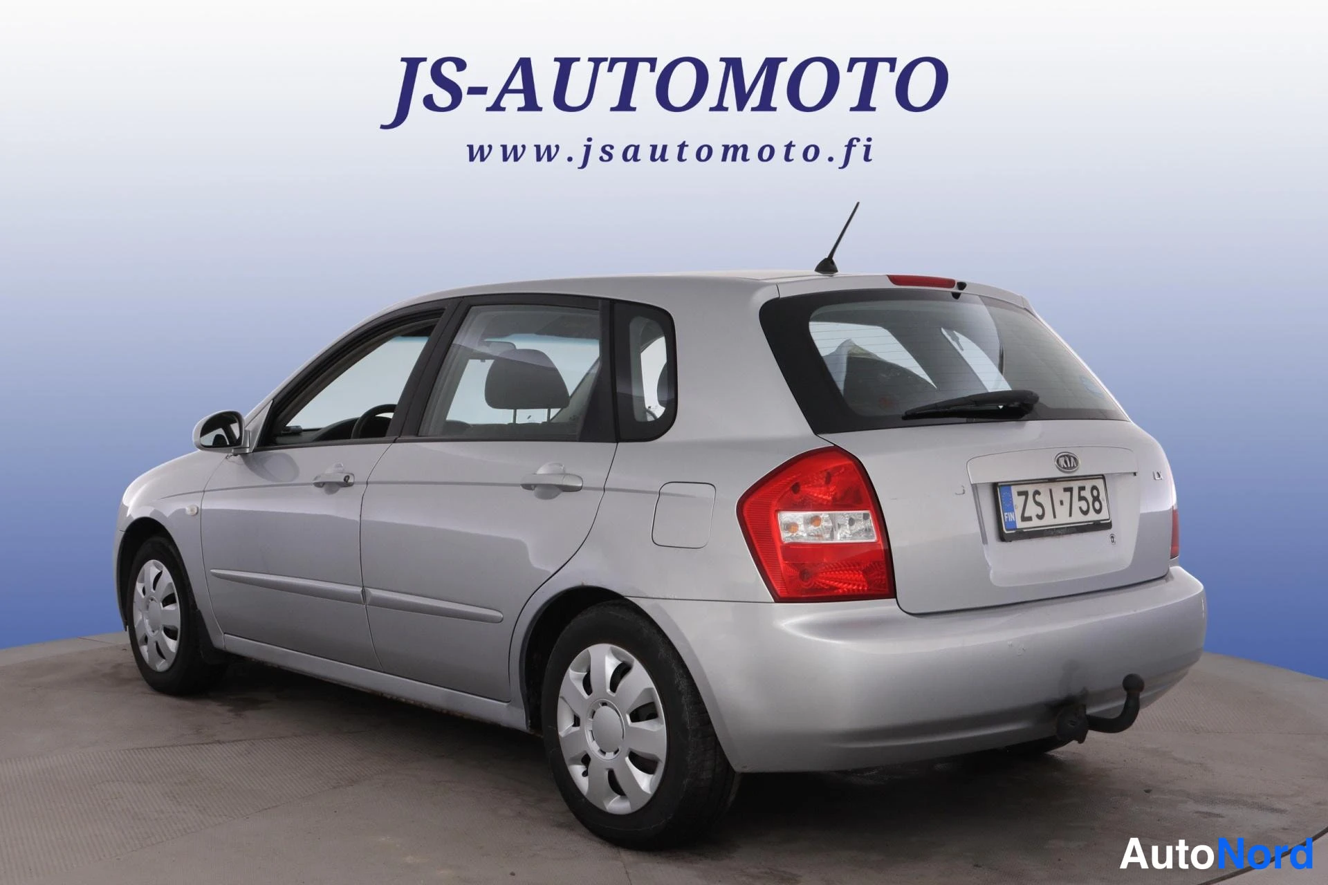 Harmaa Kia Cerato 2005, takaviisto, kuva 7