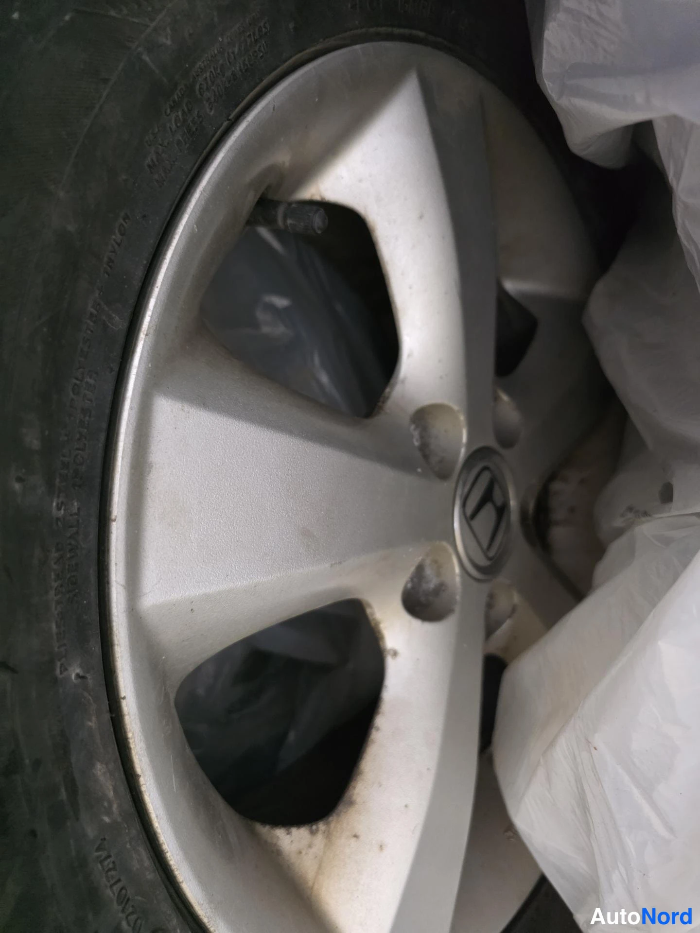 Musta Honda FR-V 2005, yksityiskohta, kuva 24