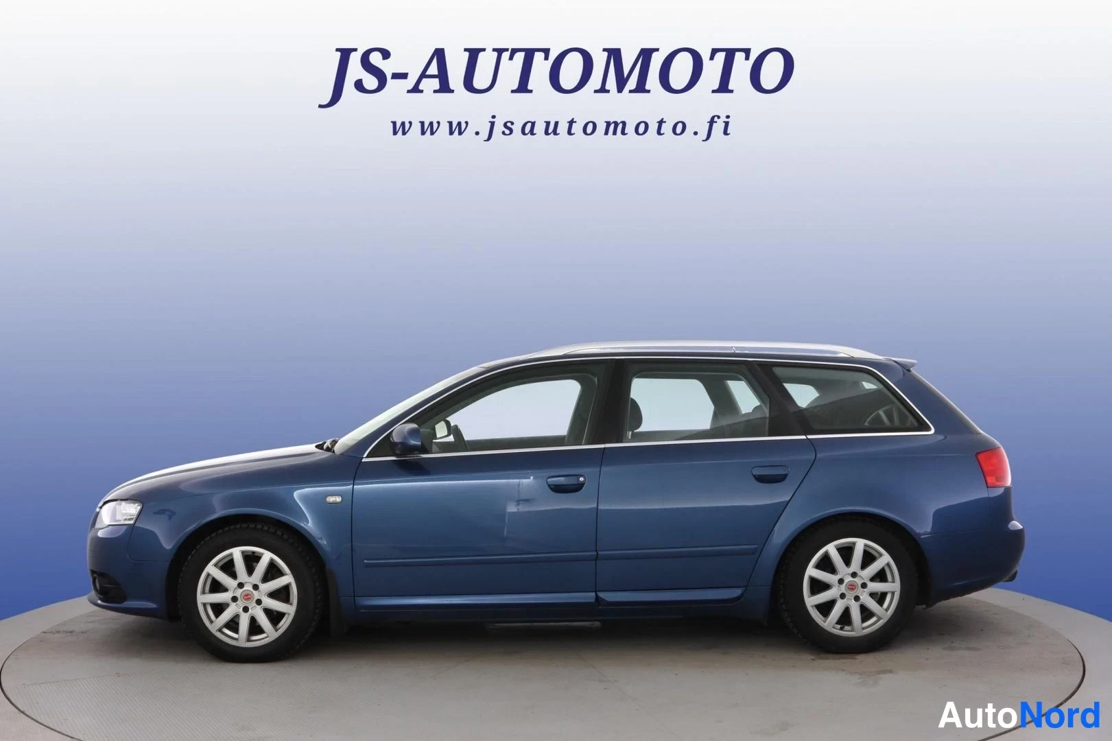 Sininen Audi A4 2008, sivulta, kuva 3