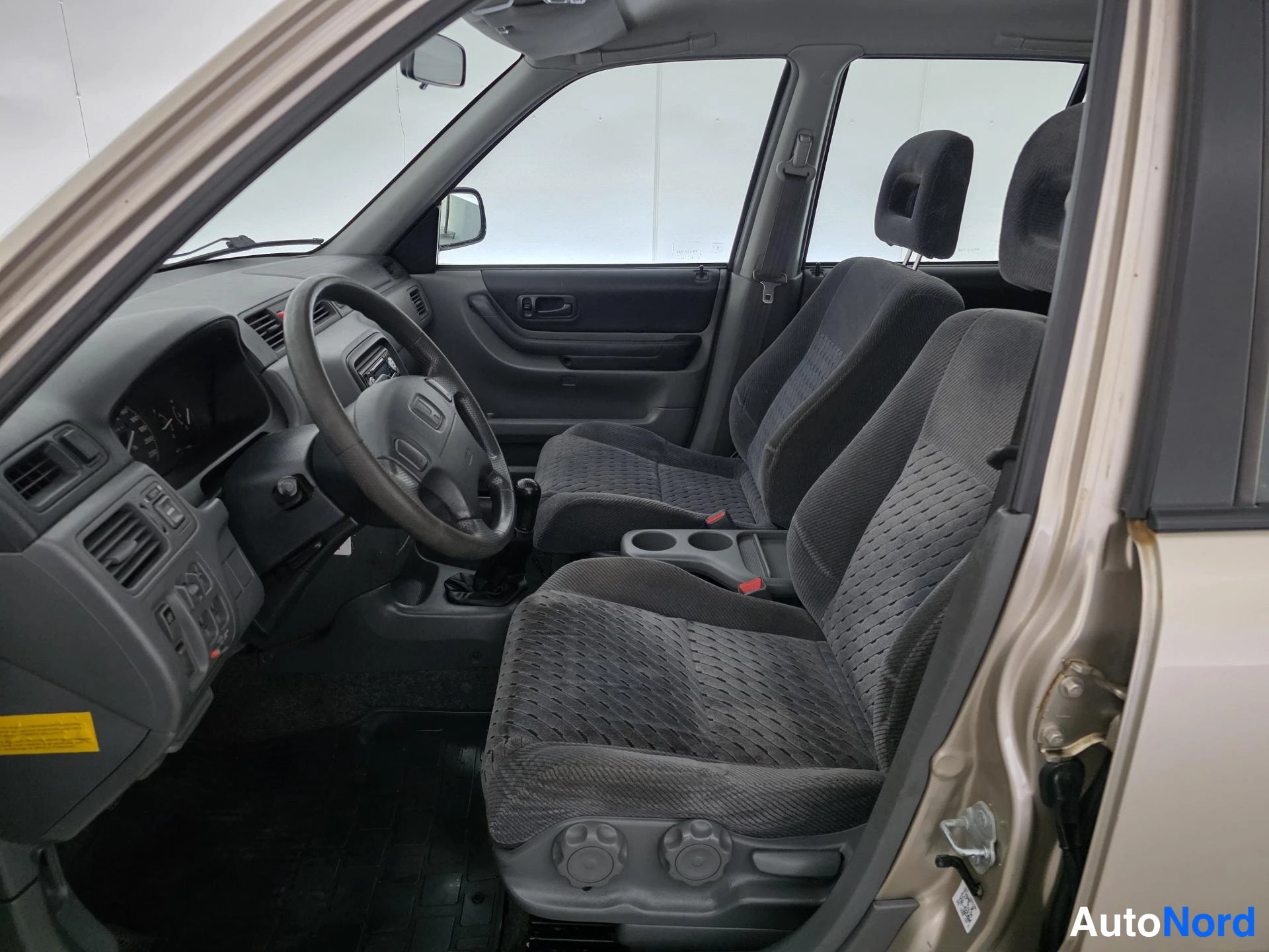 Beige Honda CR-V 1999, framsäten, bild 11