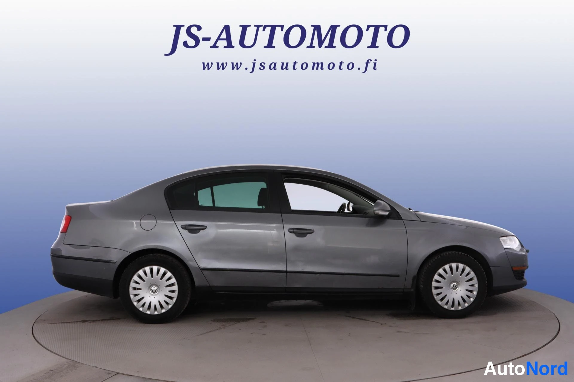 Harmaa Volkswagen Passat 2007, sivulta, kuva 4