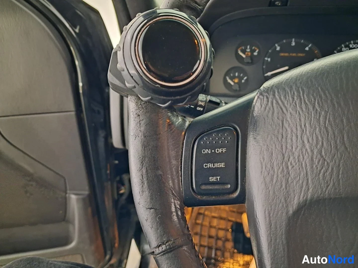 Svart Jeep Grand Cherokee 2000, detalj, bild 20