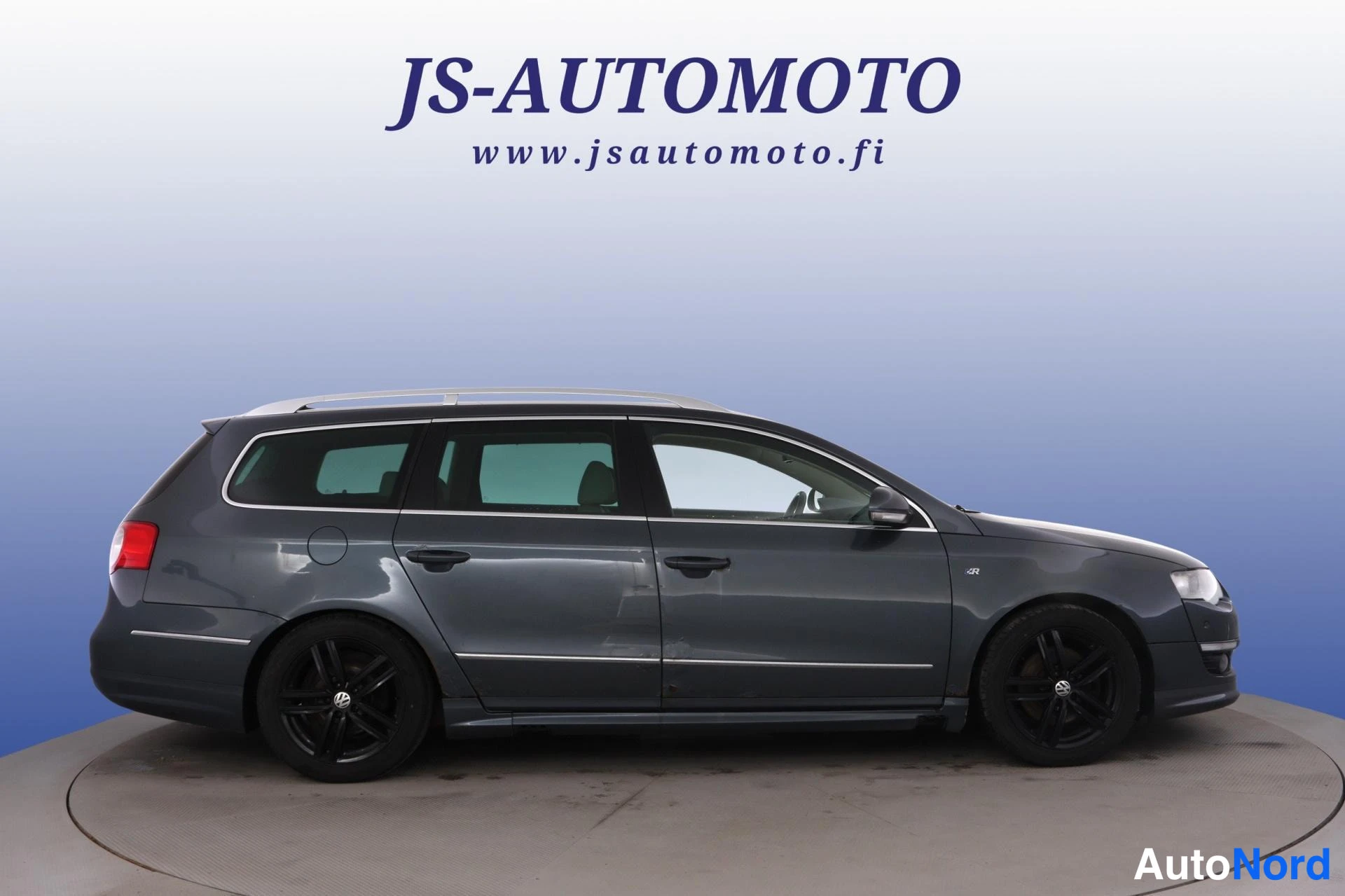 Harmaa Volkswagen Passat 2010, sivulta, kuva 3