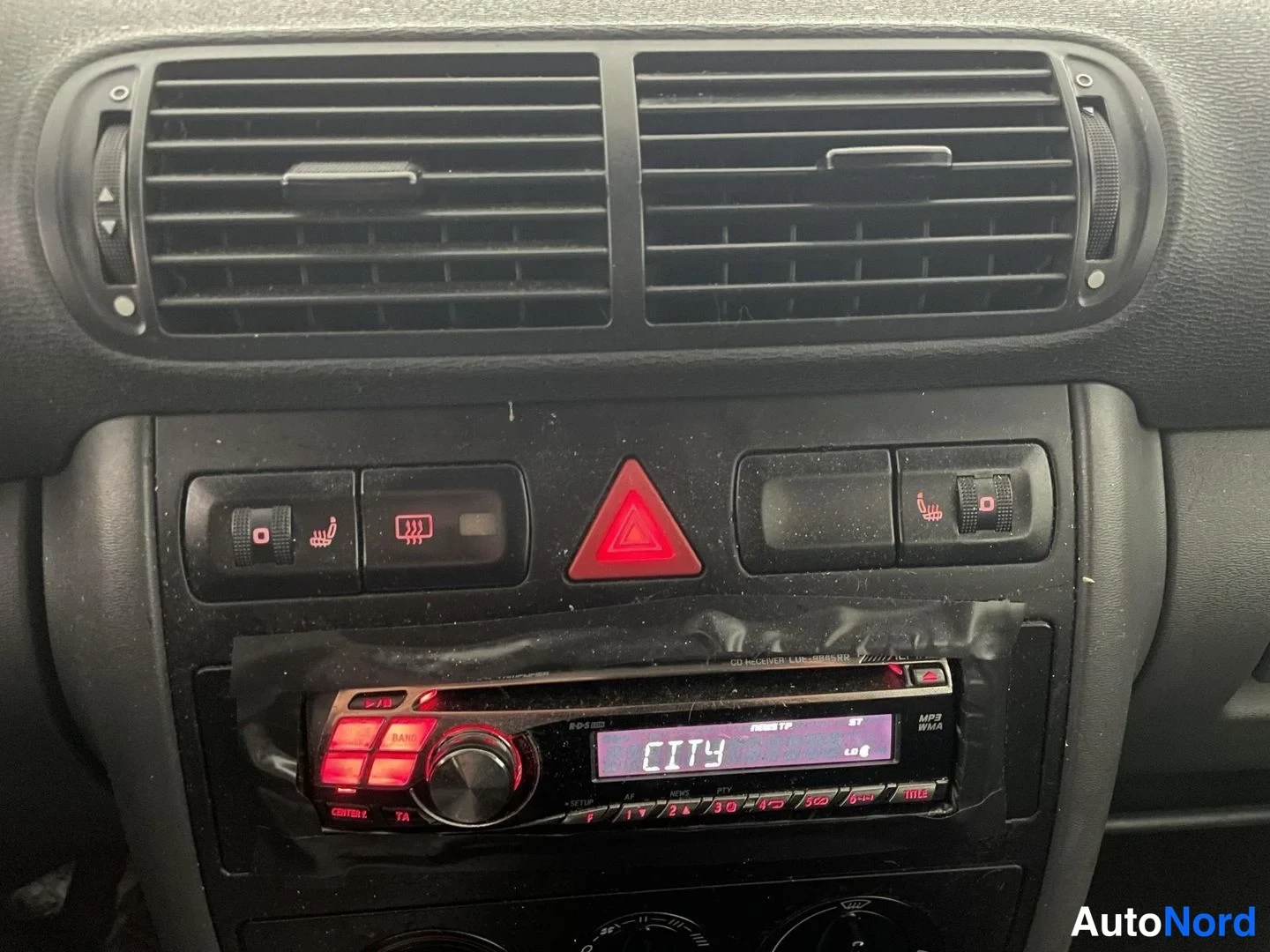 Harmaa Audi A3 2000, yksityiskohta, kuva 16