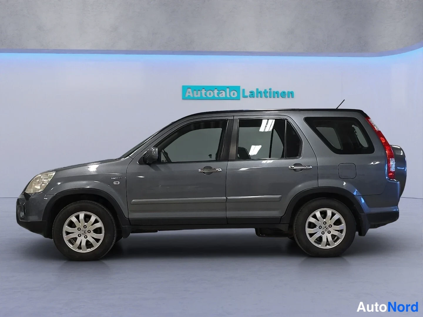 Harmaa Honda CR-V 2005, sivulta, kuva 5