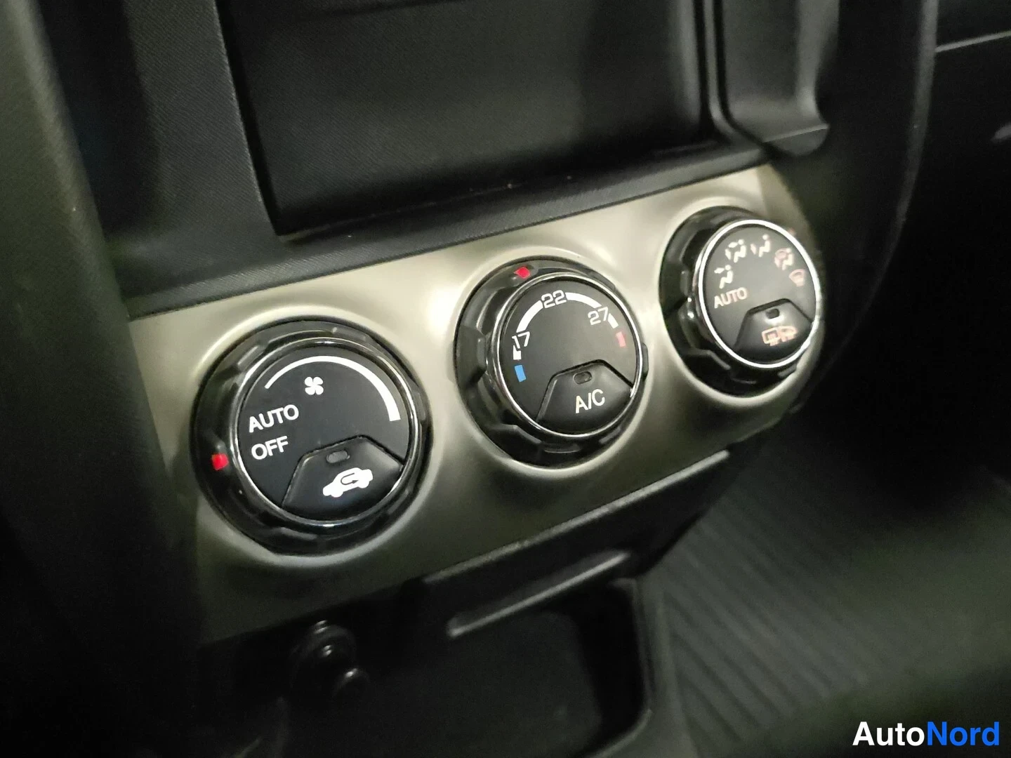Harmaa Honda CR-V 2005, yksityiskohta, kuva 16