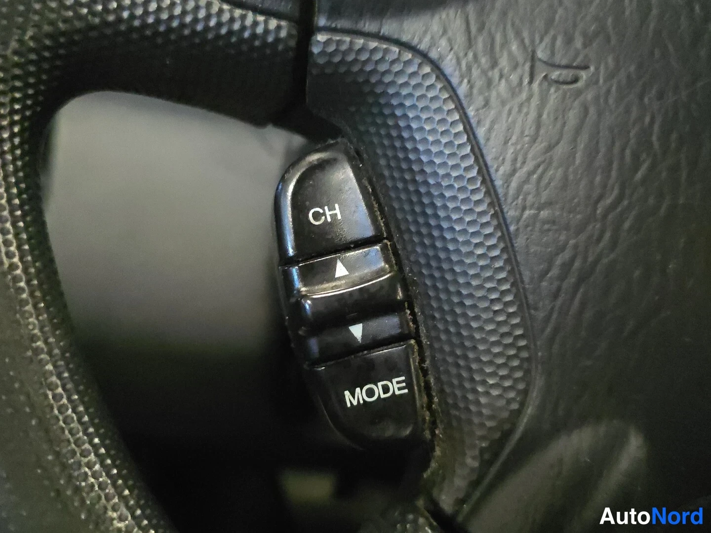 Harmaa Honda CR-V 2005, yksityiskohta, kuva 18