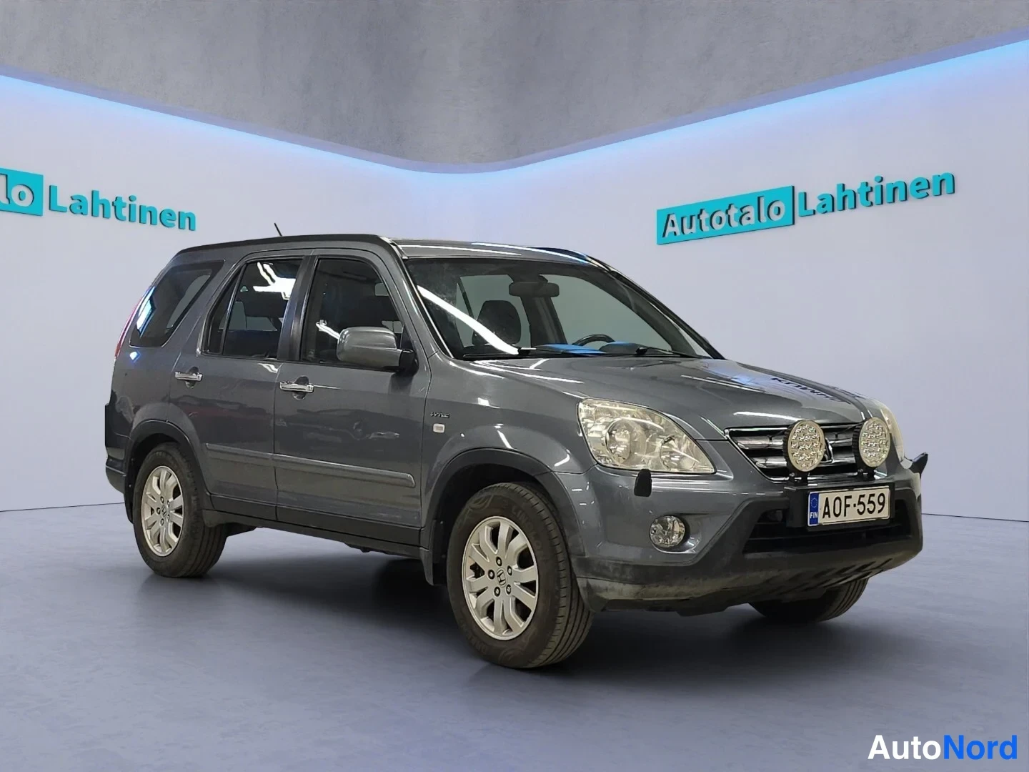 Harmaa Honda CR-V 2005, etuviisto, keula oikealle, kuva 3