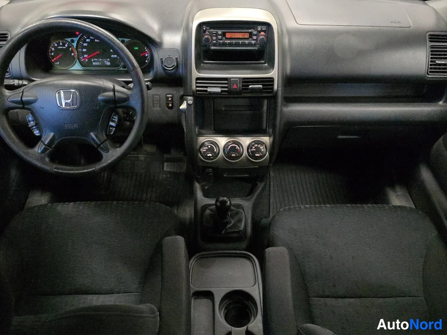 Harmaa Honda CR-V 2005, ohjaamo, kuva 9