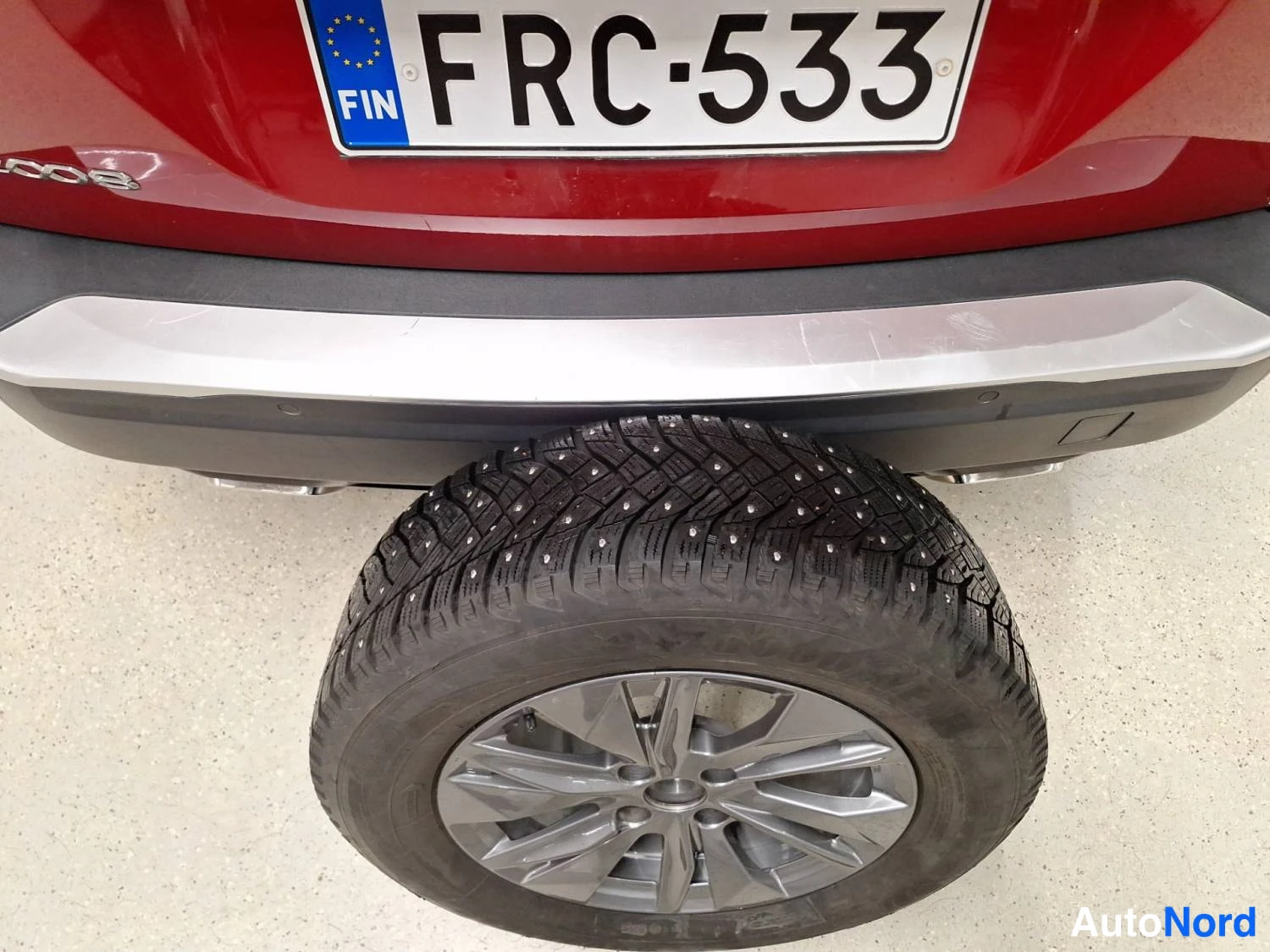 Punainen Peugeot 2008 2021, takaa, kuva 9