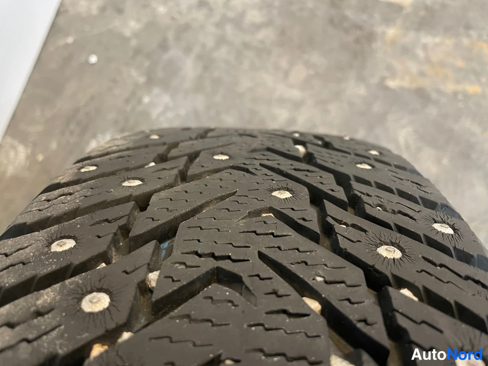 Punainen Kia Rio 2015, yksityiskohta, kuva 23