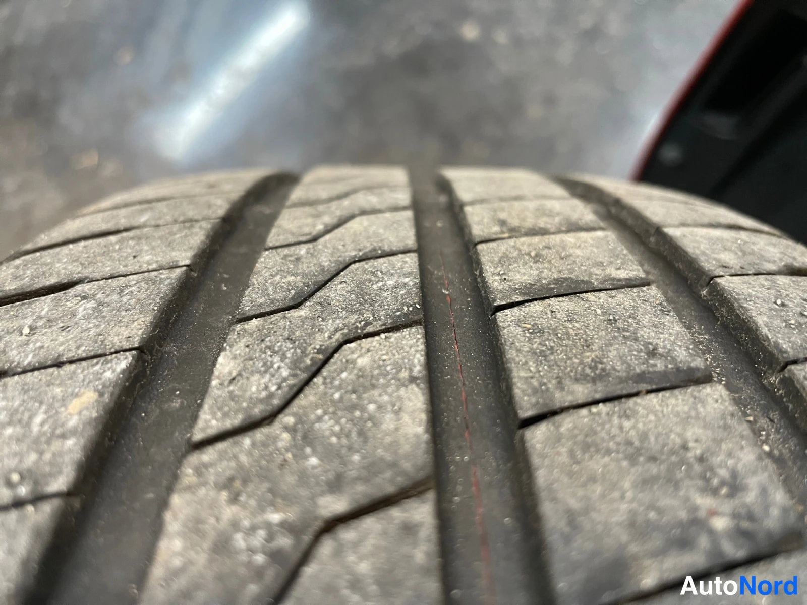 Punainen Kia Rio 2015, yksityiskohta, kuva 24
