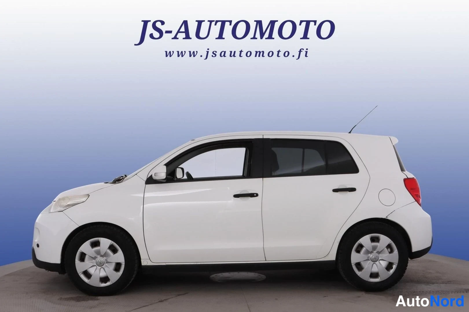 Valkoinen Toyota Urban Cruiser 2010, sivulta, kuva 4
