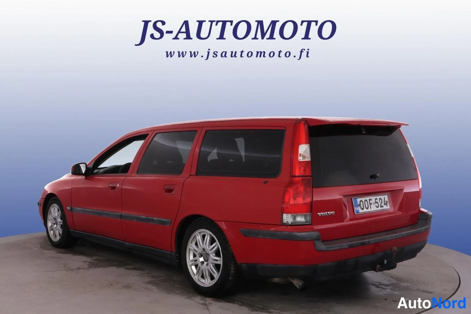 Punainen Volvo V70 2002, takaviisto, kuva 6
