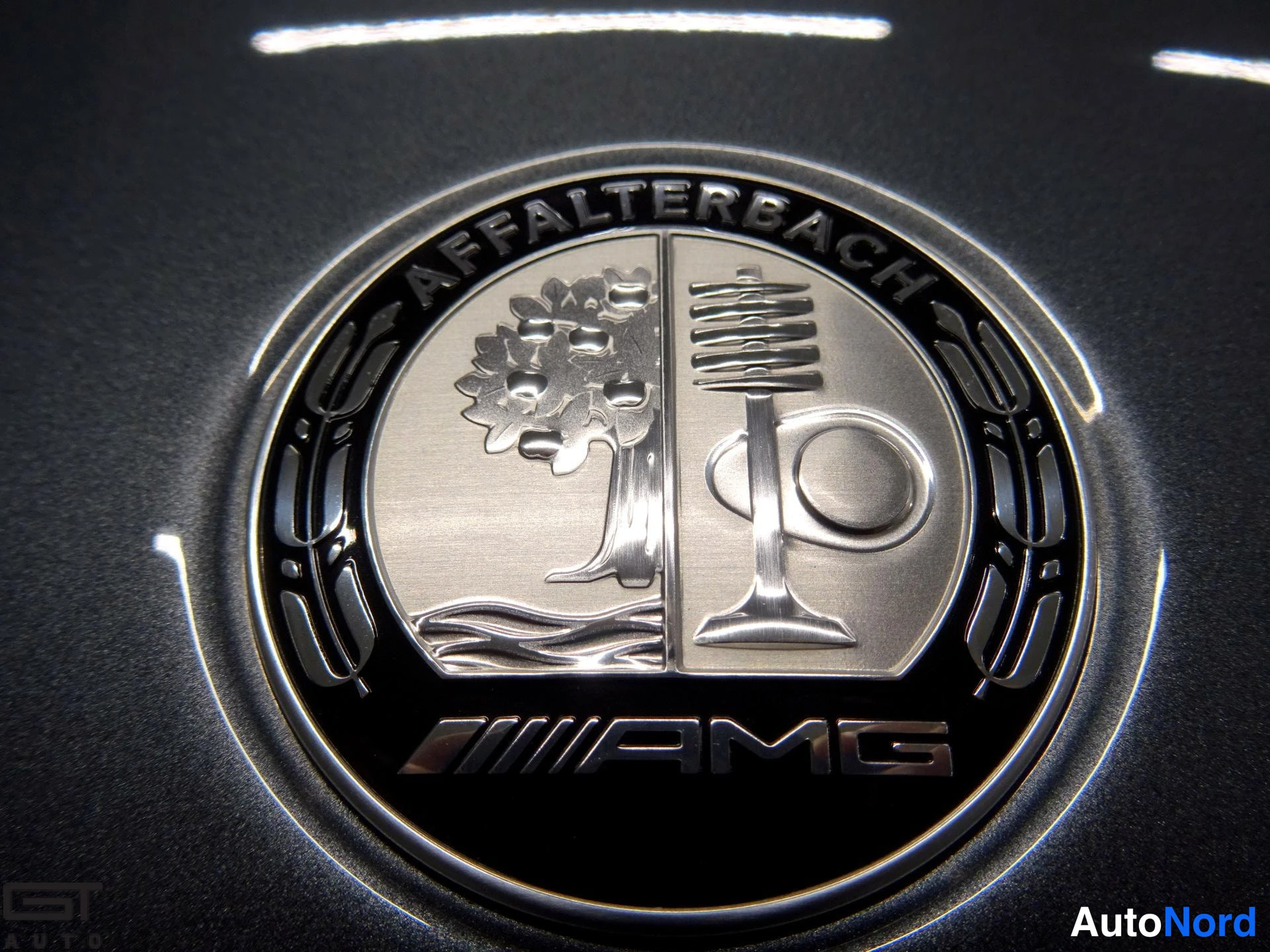 Grey Mercedes-Benz GLE 53 2024, detail, photo 28
