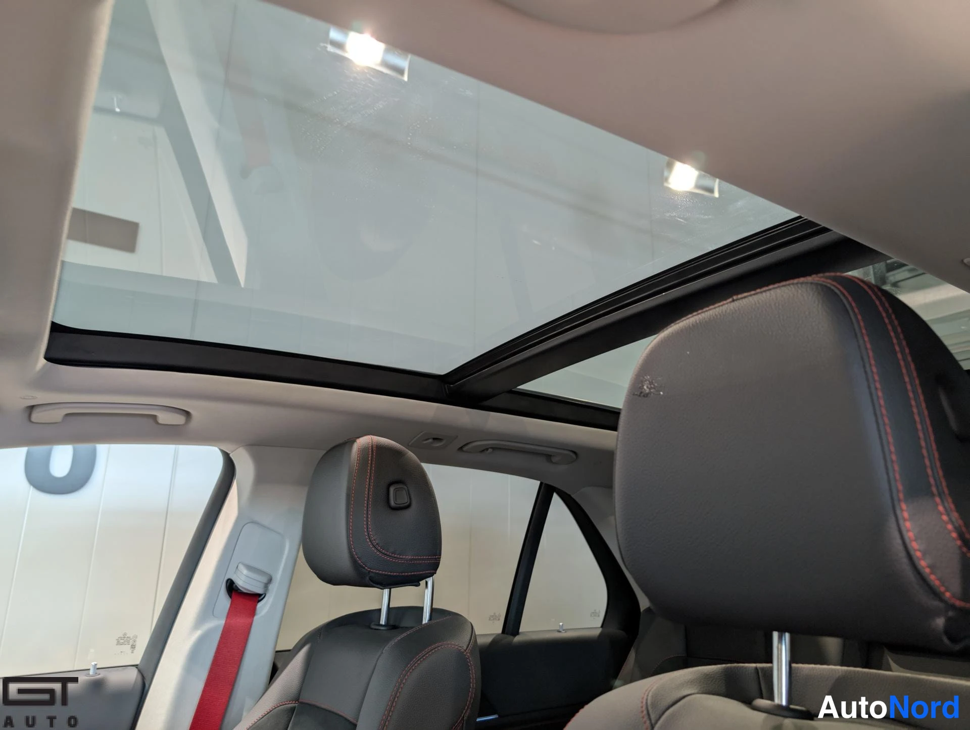 Grey Mercedes-Benz GLE 53 2024, cockpit, photo 22
