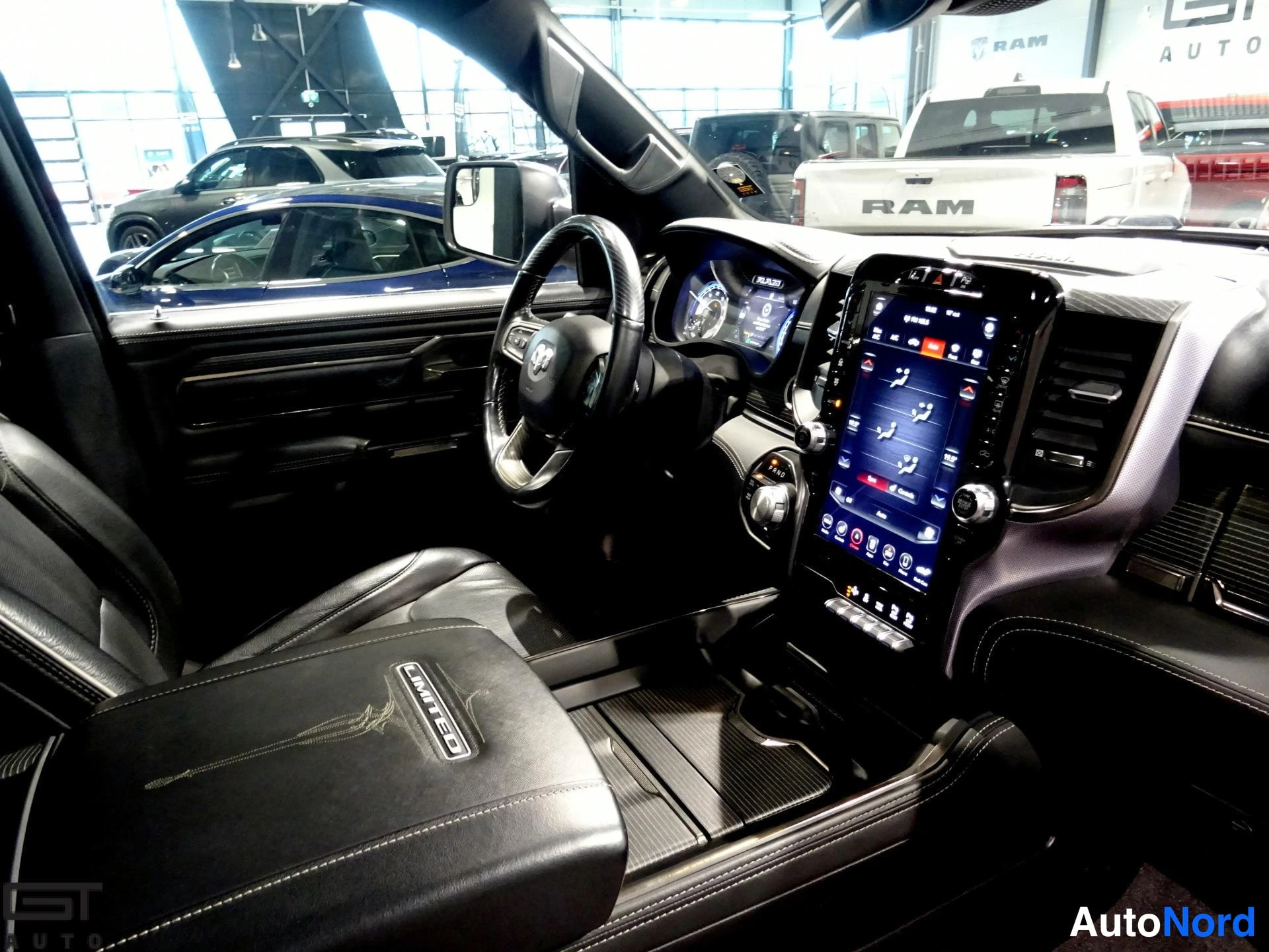 Black Dodge Ram 2021, cockpit, photo 14