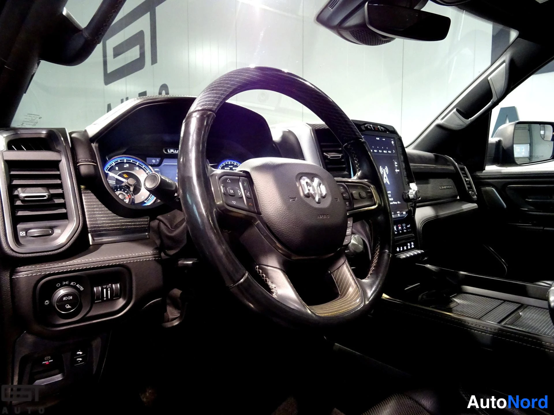 Black Dodge Ram 2021, cockpit, photo 11