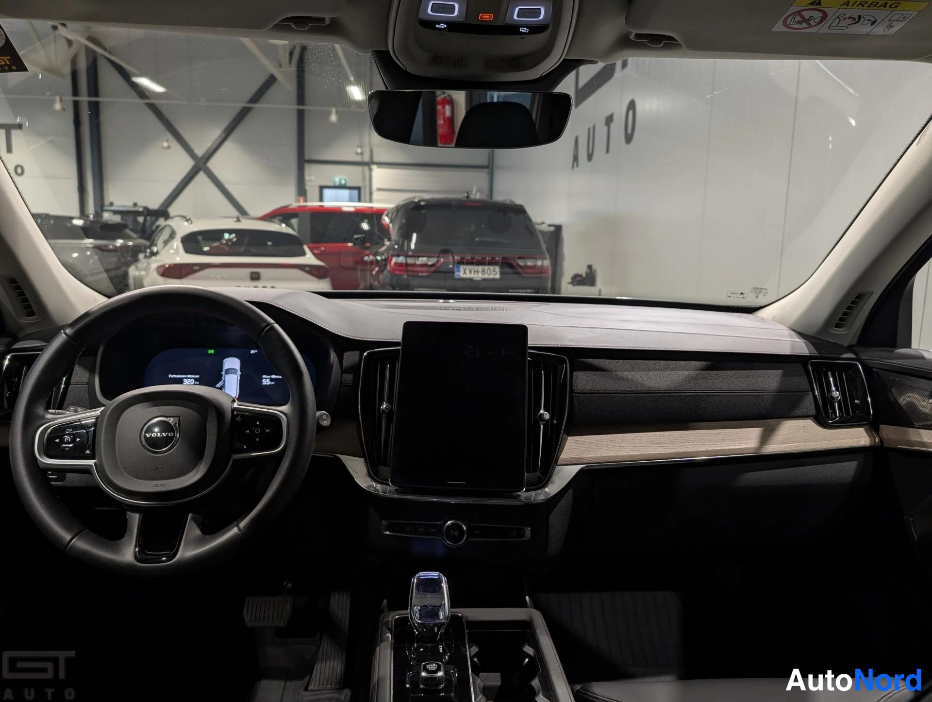 Harmaa Volvo XC90 2026, ohjaamo, kuva 13