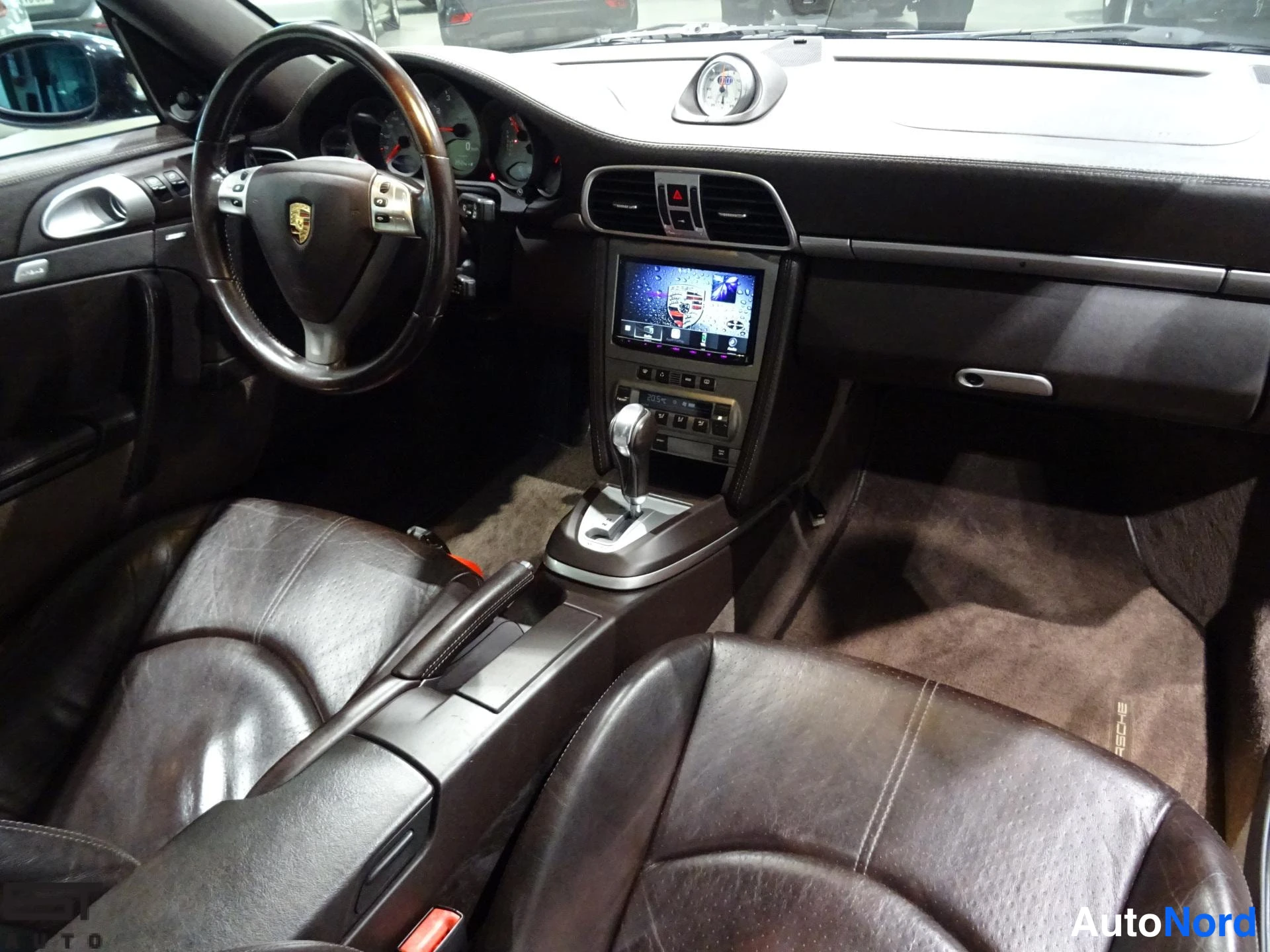 Sininen Porsche 911 2005, ohjaamo, kuva 11