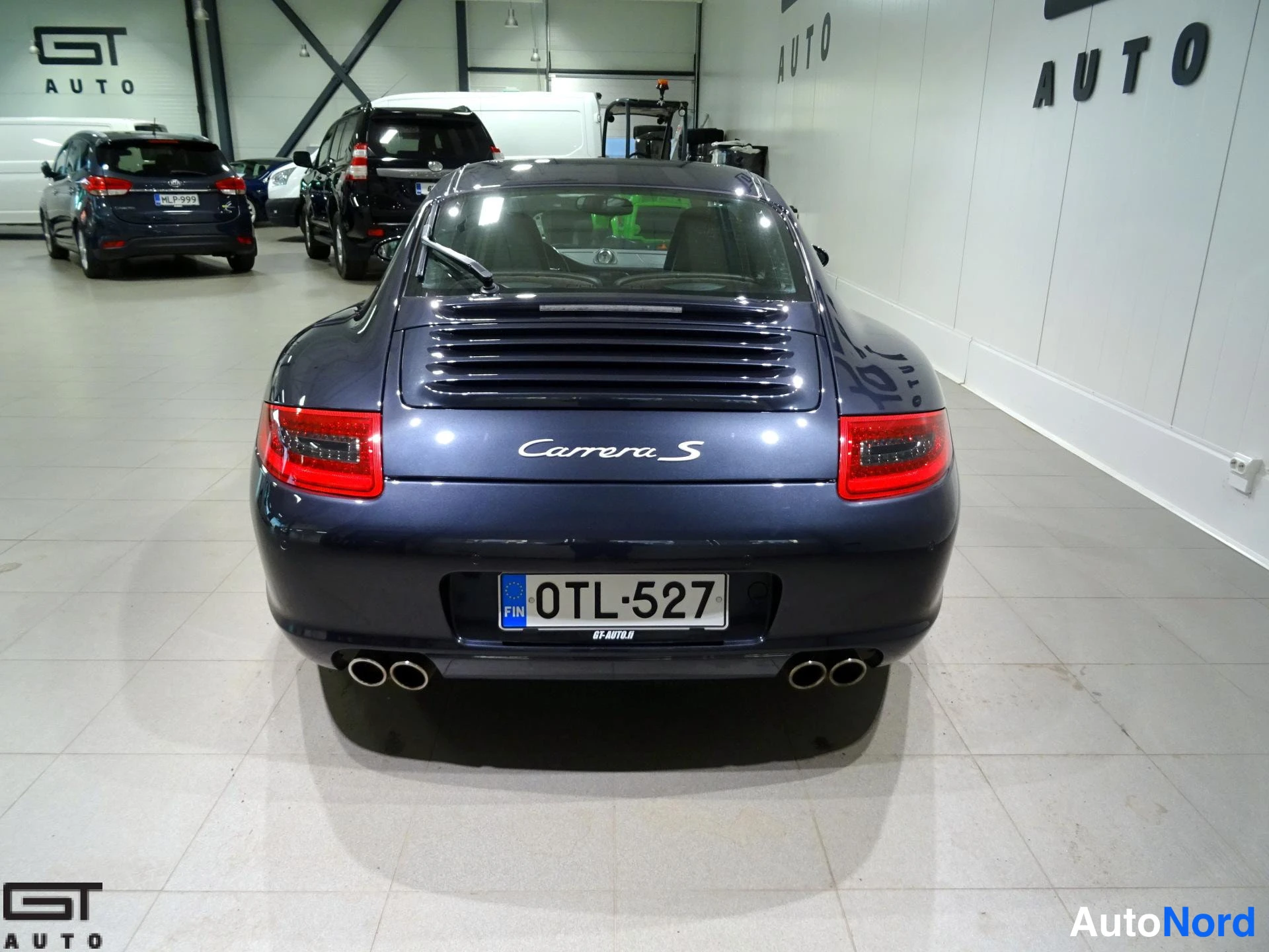 Sininen Porsche 911 2005, takaa, kuva 8