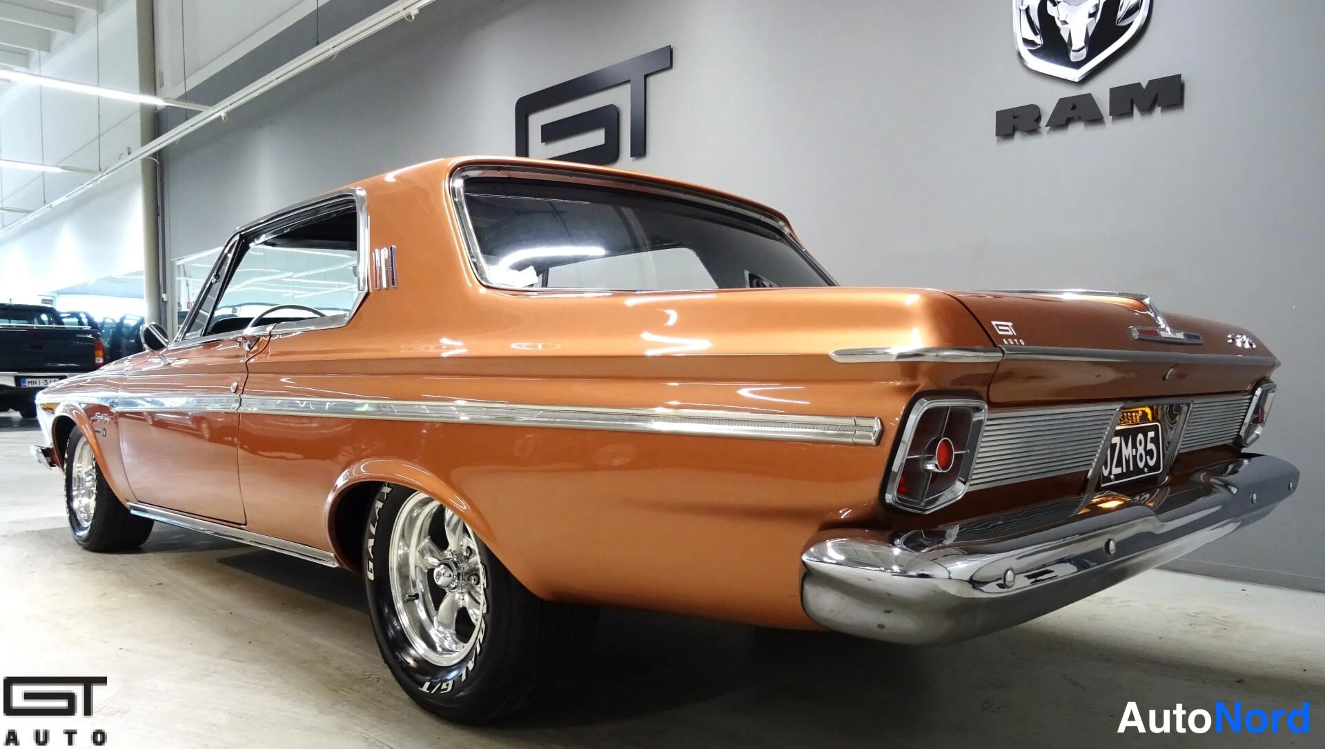 Copper Plymouth Fury 1963, rear three-quarter, photo 7