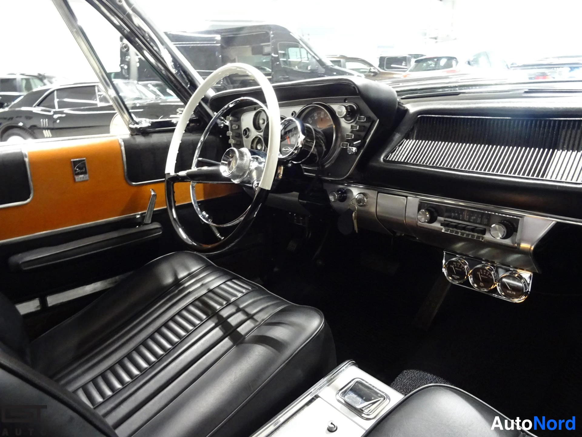 Copper Plymouth Fury 1963, cockpit, photo 16