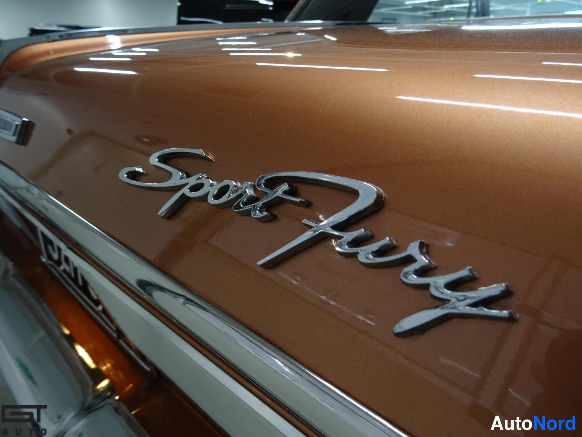 Copper Plymouth Fury 1963, detail, photo 32