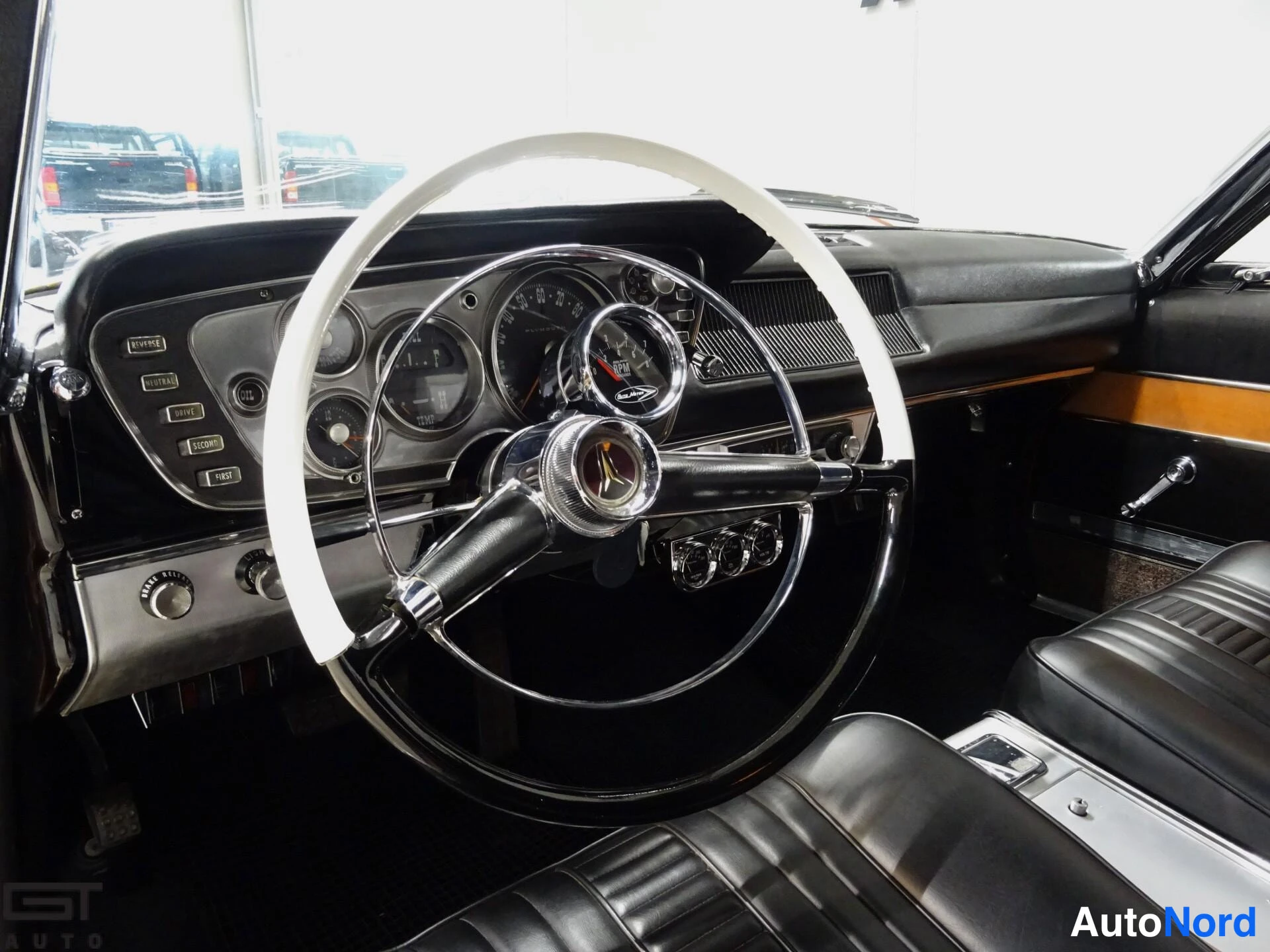Copper Plymouth Fury 1963, cockpit, photo 13