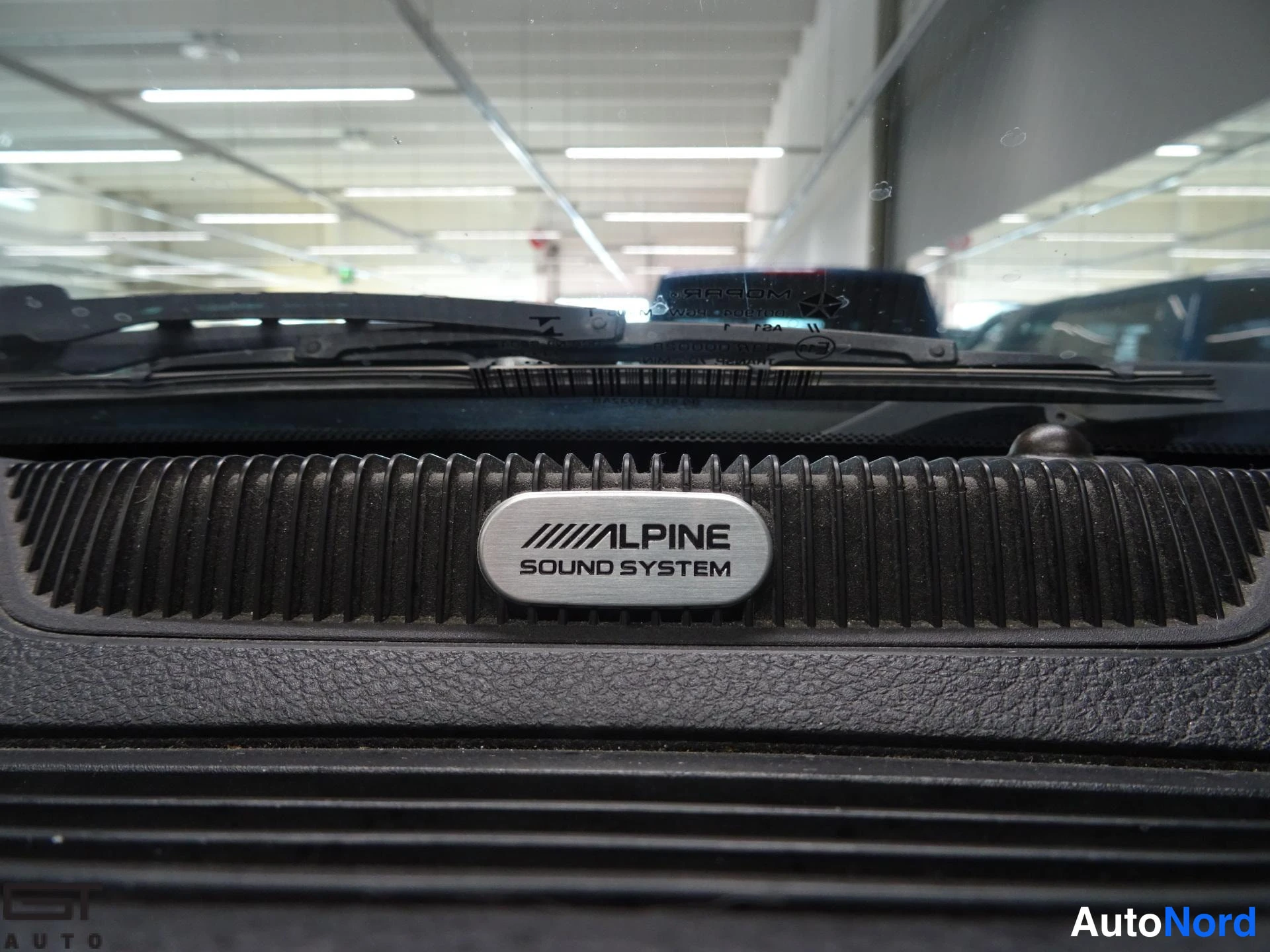 Valkoinen Dodge Ram 2014, yksityiskohta, kuva 21