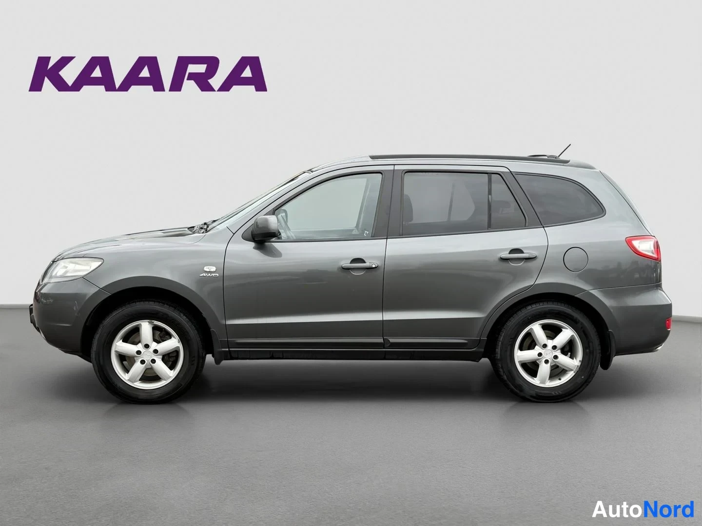 Harmaa Hyundai Santa Fe 2006, etuviisto, keula vasemmalle, kuva 2