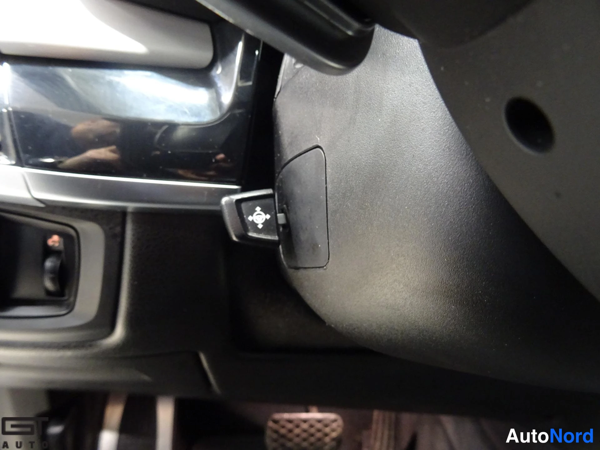 Black BMW X5 2014, detail, photo 28