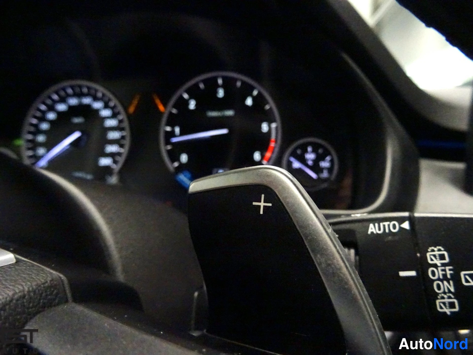 Black BMW X5 2014, detail, photo 31