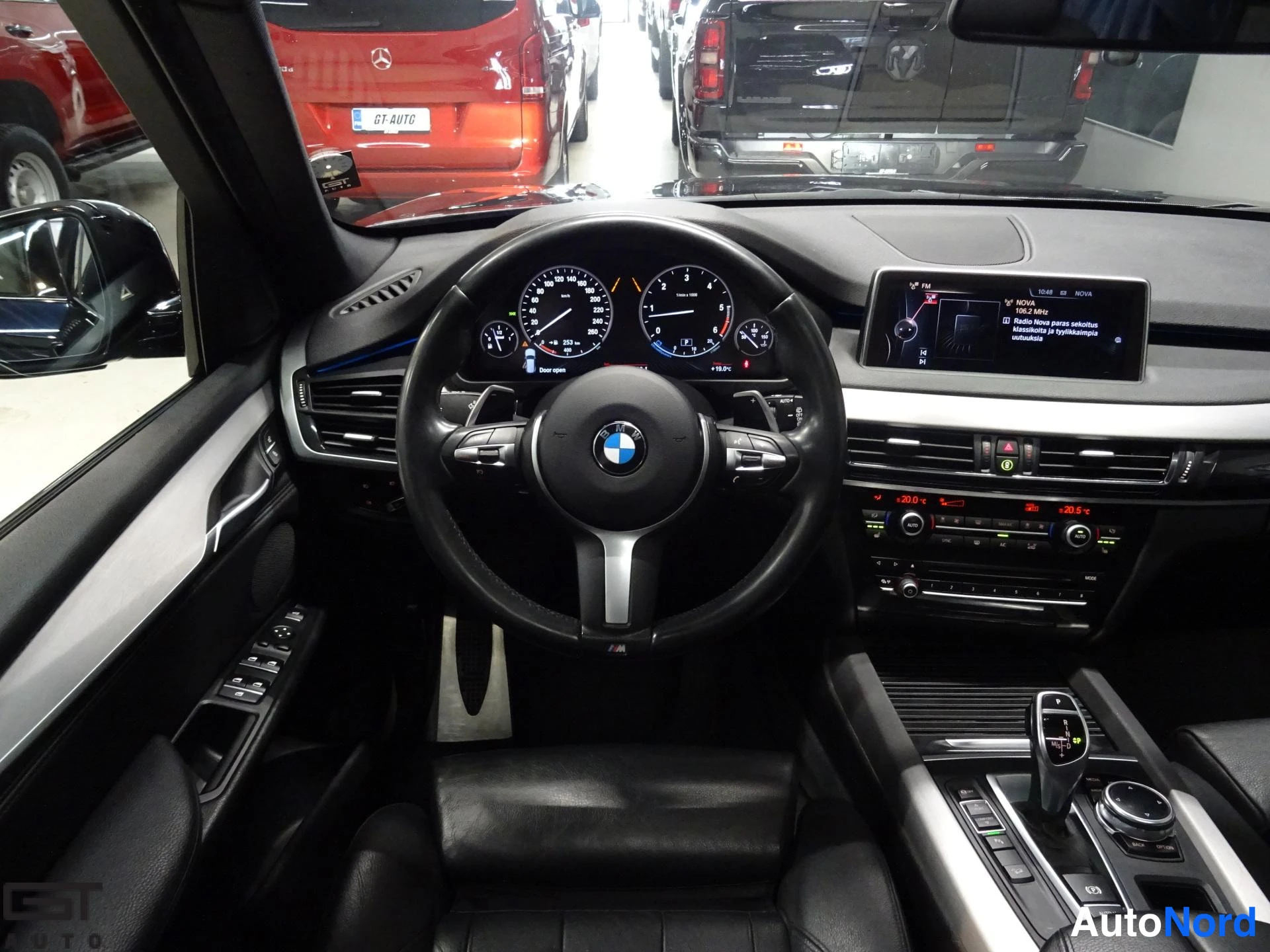 Black BMW X5 2014, cockpit, photo 13