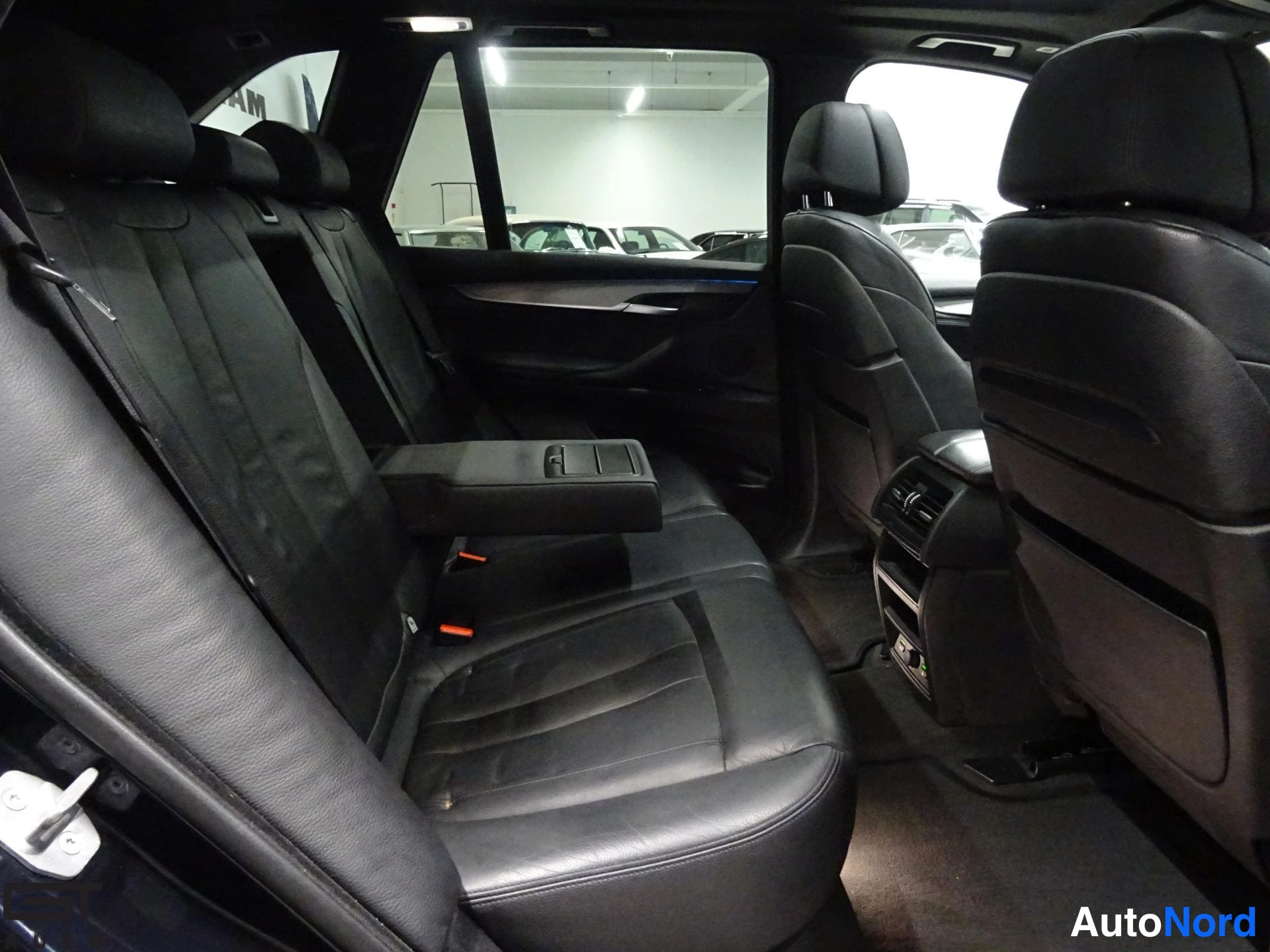 Black BMW X5 2014, rear seats, photo 18