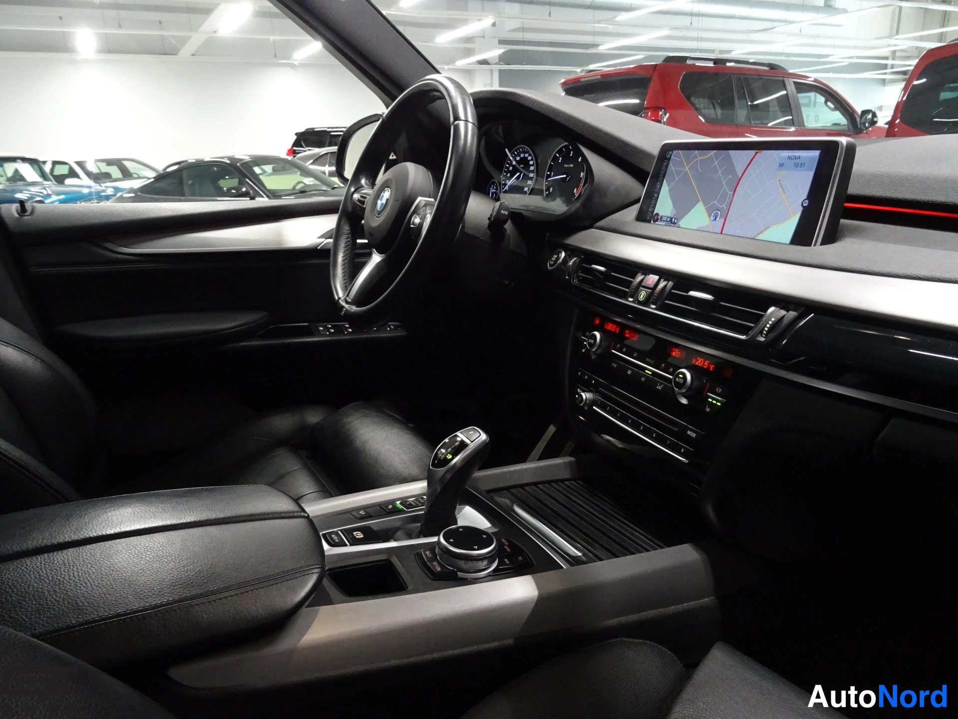 Black BMW X5 2014, cockpit, photo 14