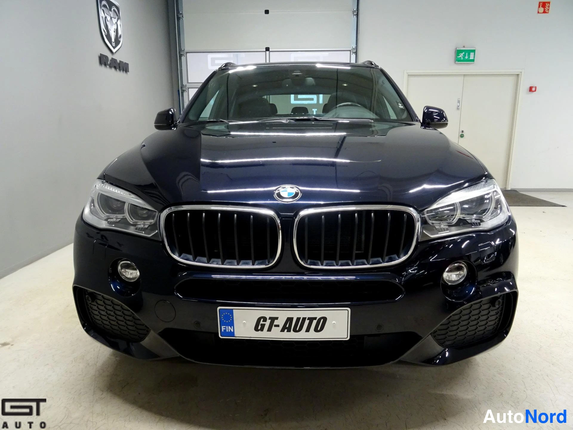 Black BMW X5 2014, front, photo 5